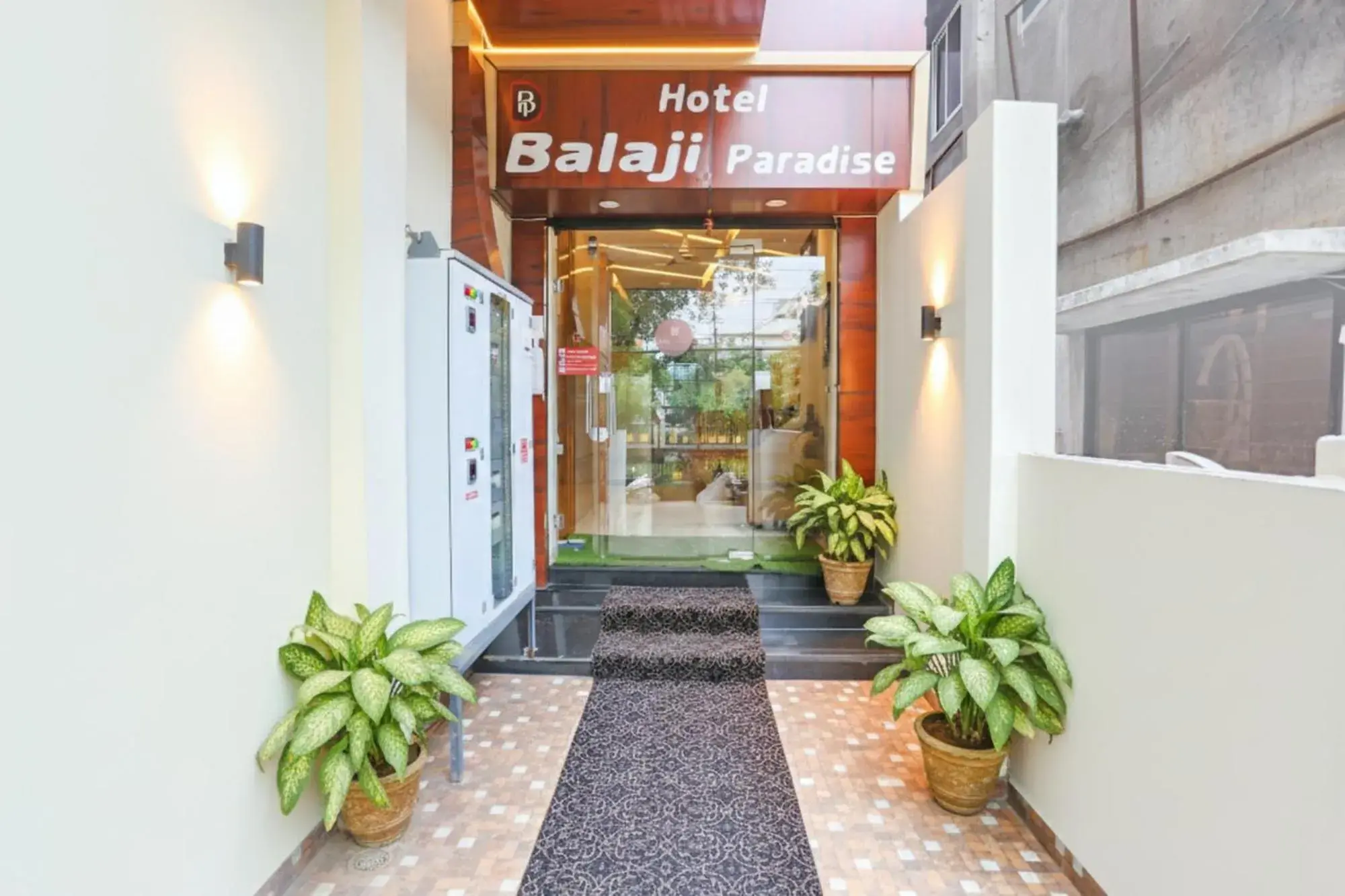 Facade/entrance in FabHotel Balaji Paradise Facade/entrance in FabHotel Balaji Paradise
