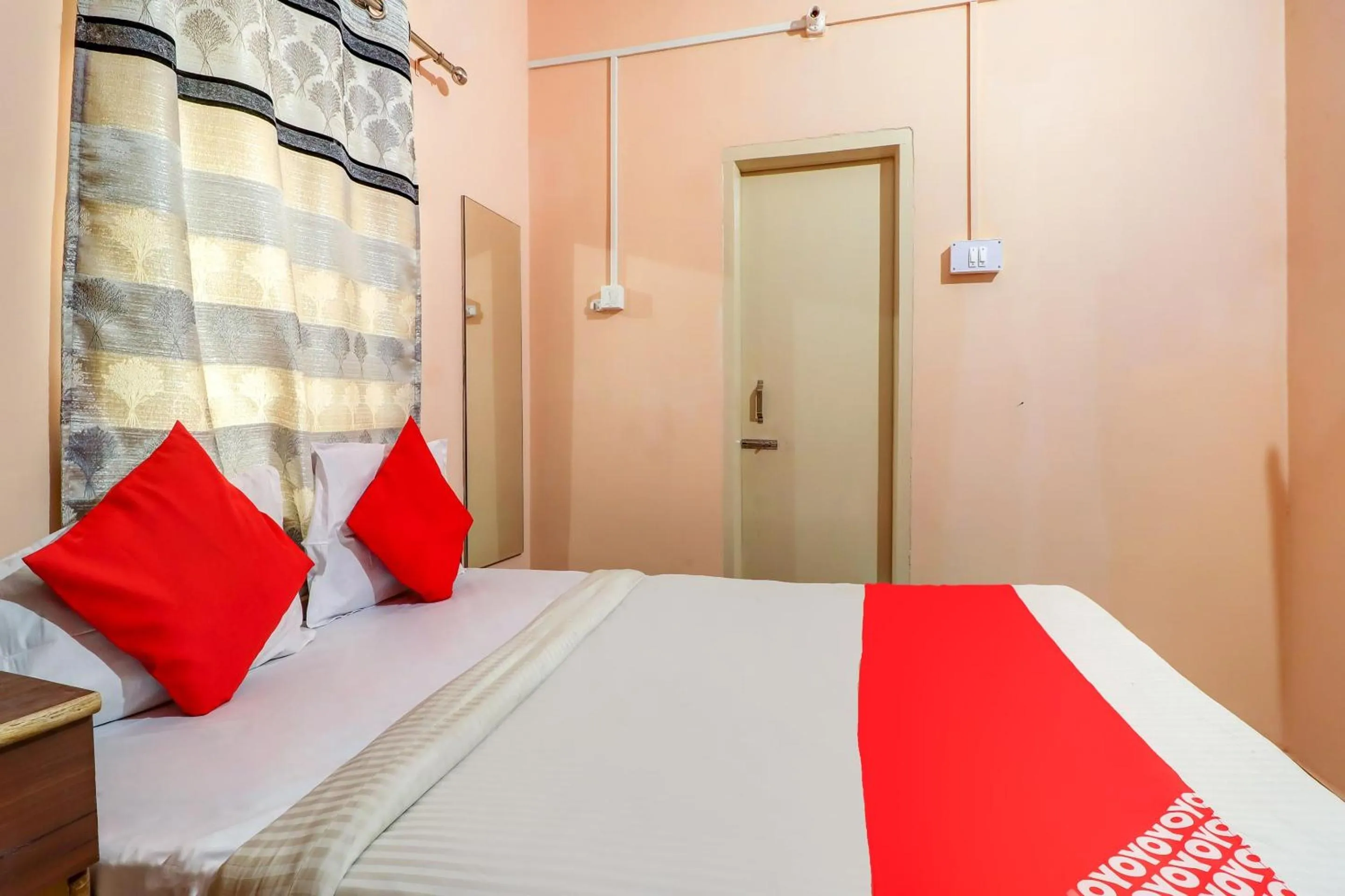 Bedroom, Bed in Hotel O by OYO Sidhu Kanhu & Banquet