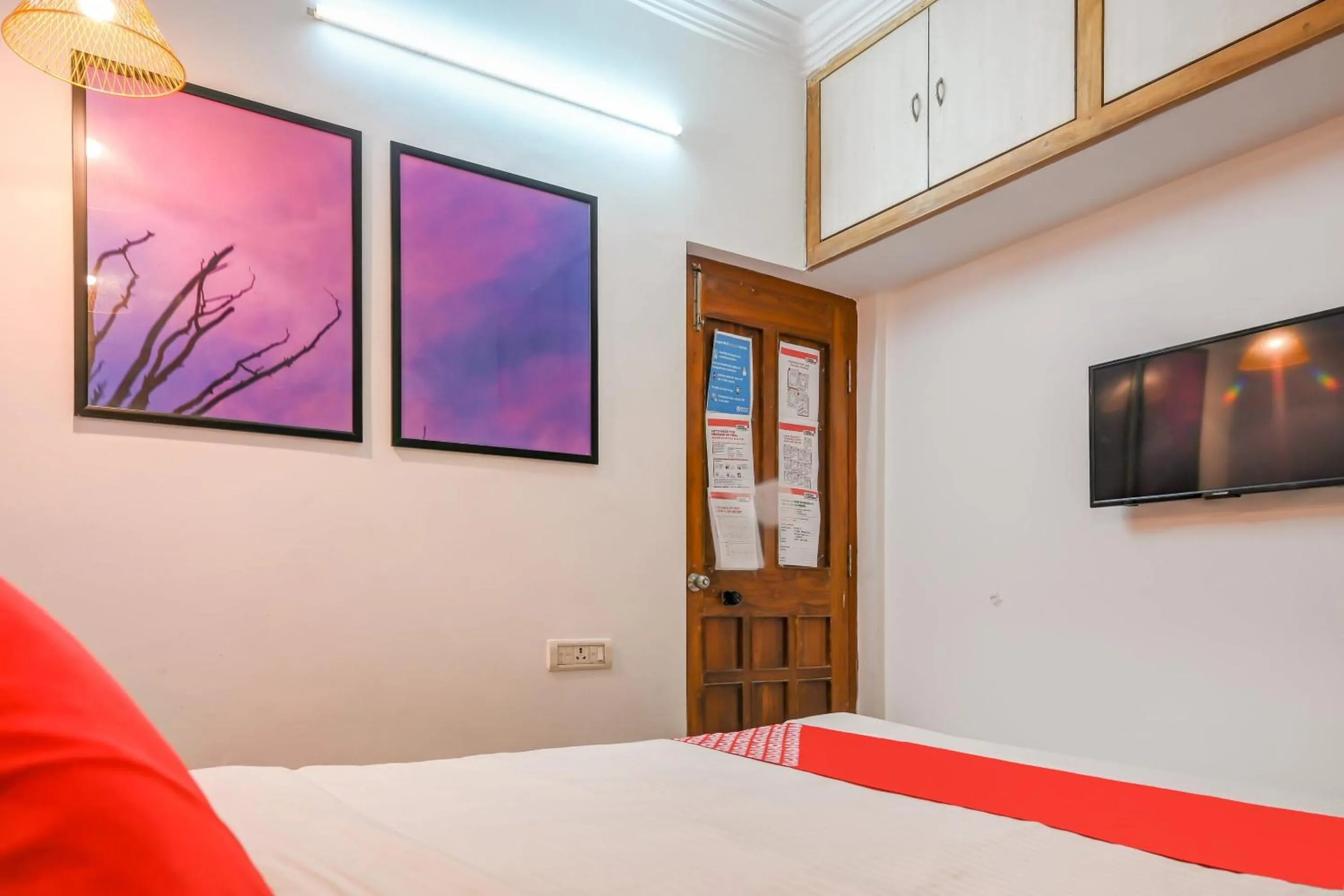 Bedroom in Hotel O DREAM INN