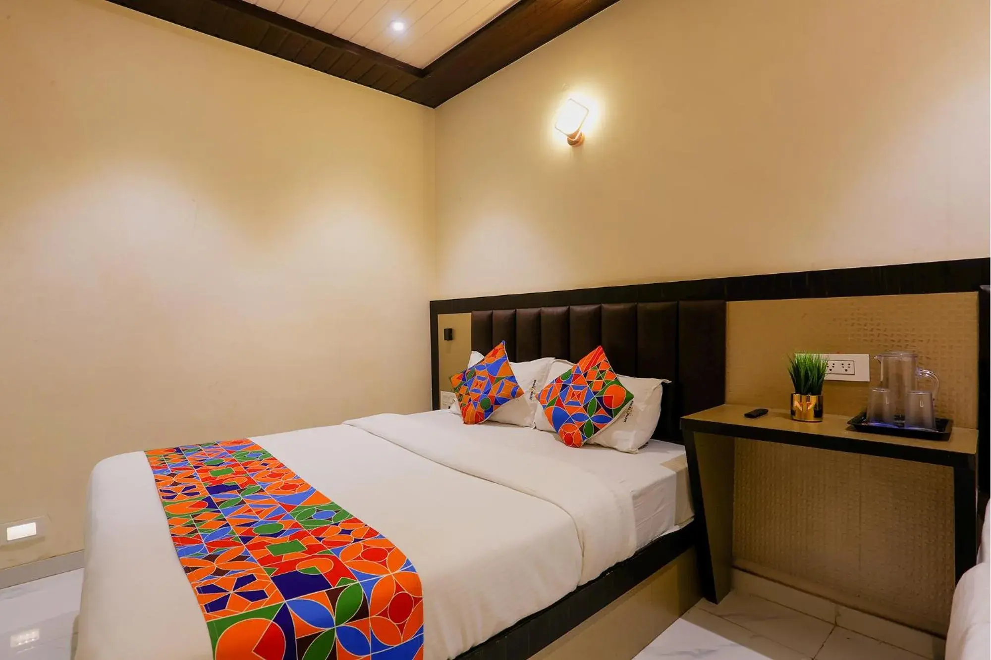 Bed in FabHotel Prime Land - Nr BKC Bed in FabHotel Prime Land - Nr BKC