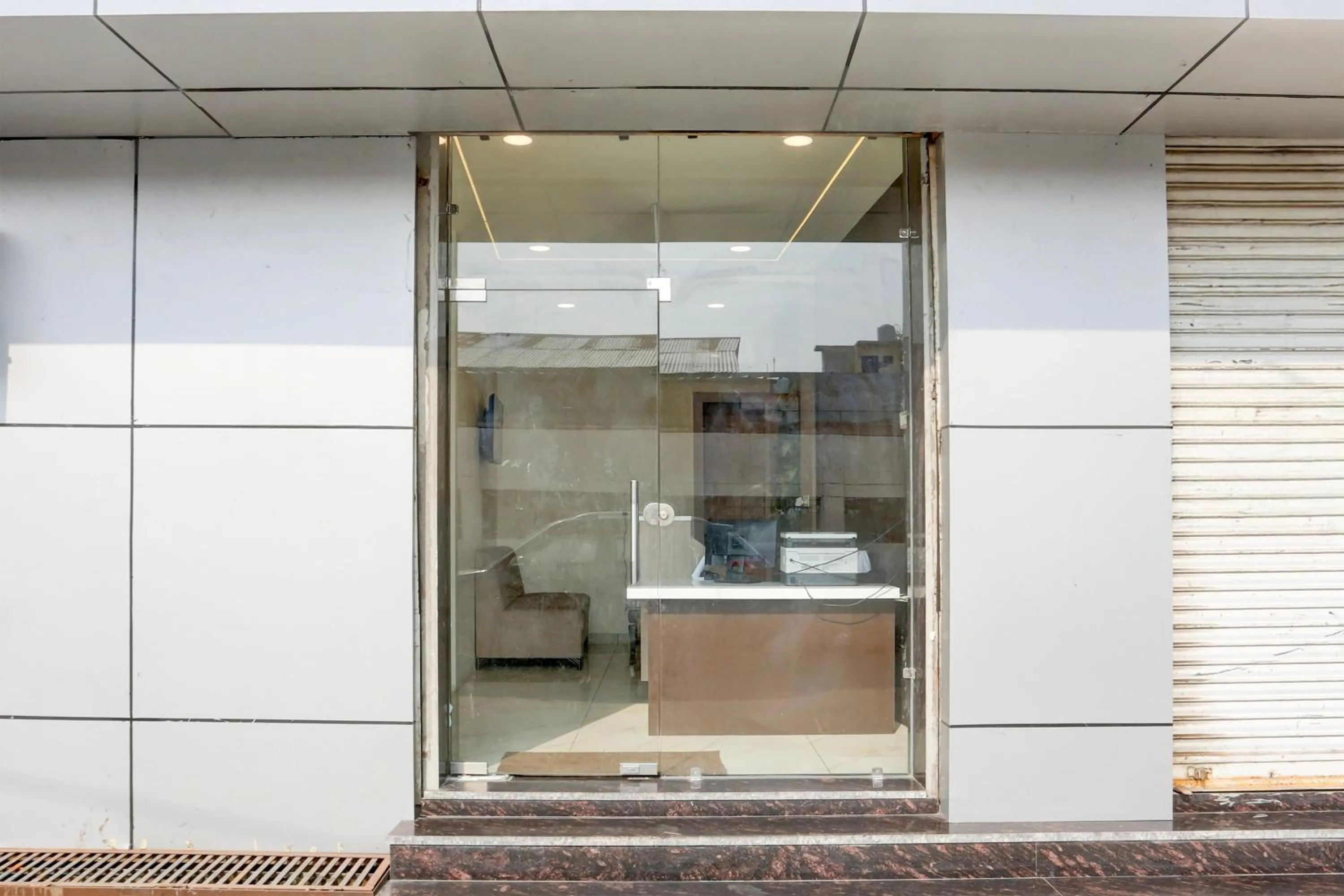 Facade/entrance in Super Collection O The Vidya Grand