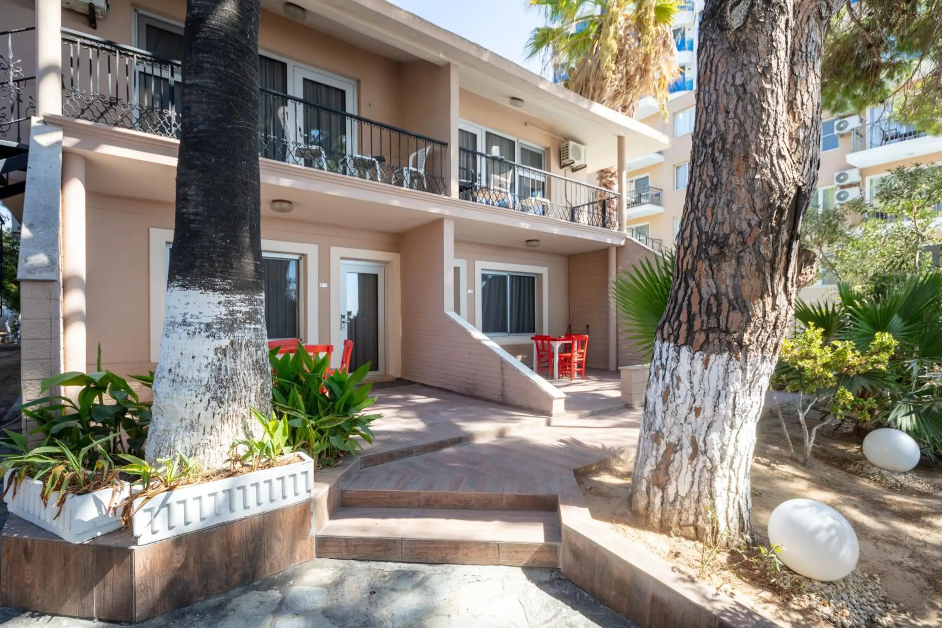 Double Room with Balcony and Sea View in Melis Hotel Kusadasi Double Room with Balcony and Sea View in Melis Hotel Kusadasi