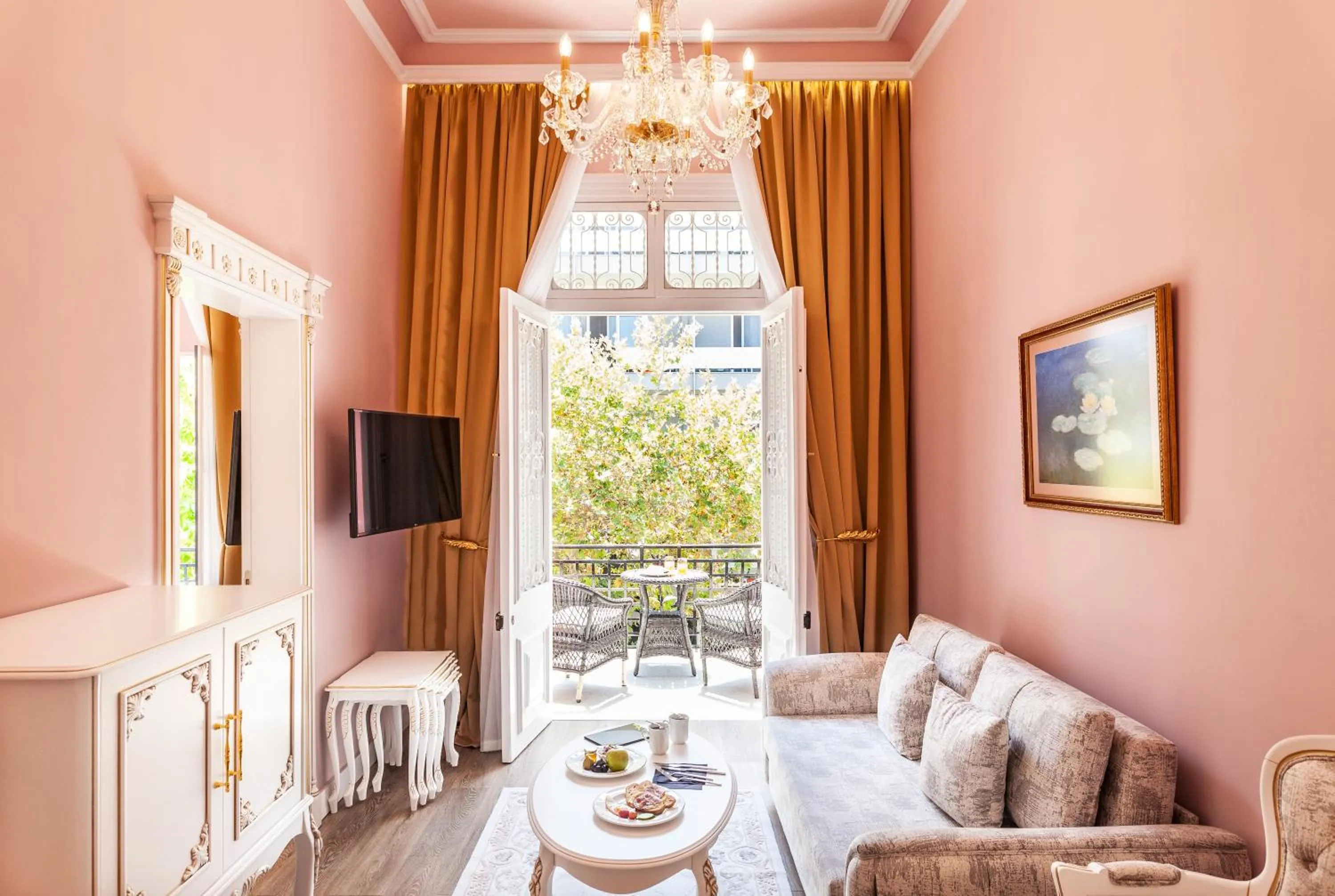 Living room in Via Villa Iliotti Rhodos