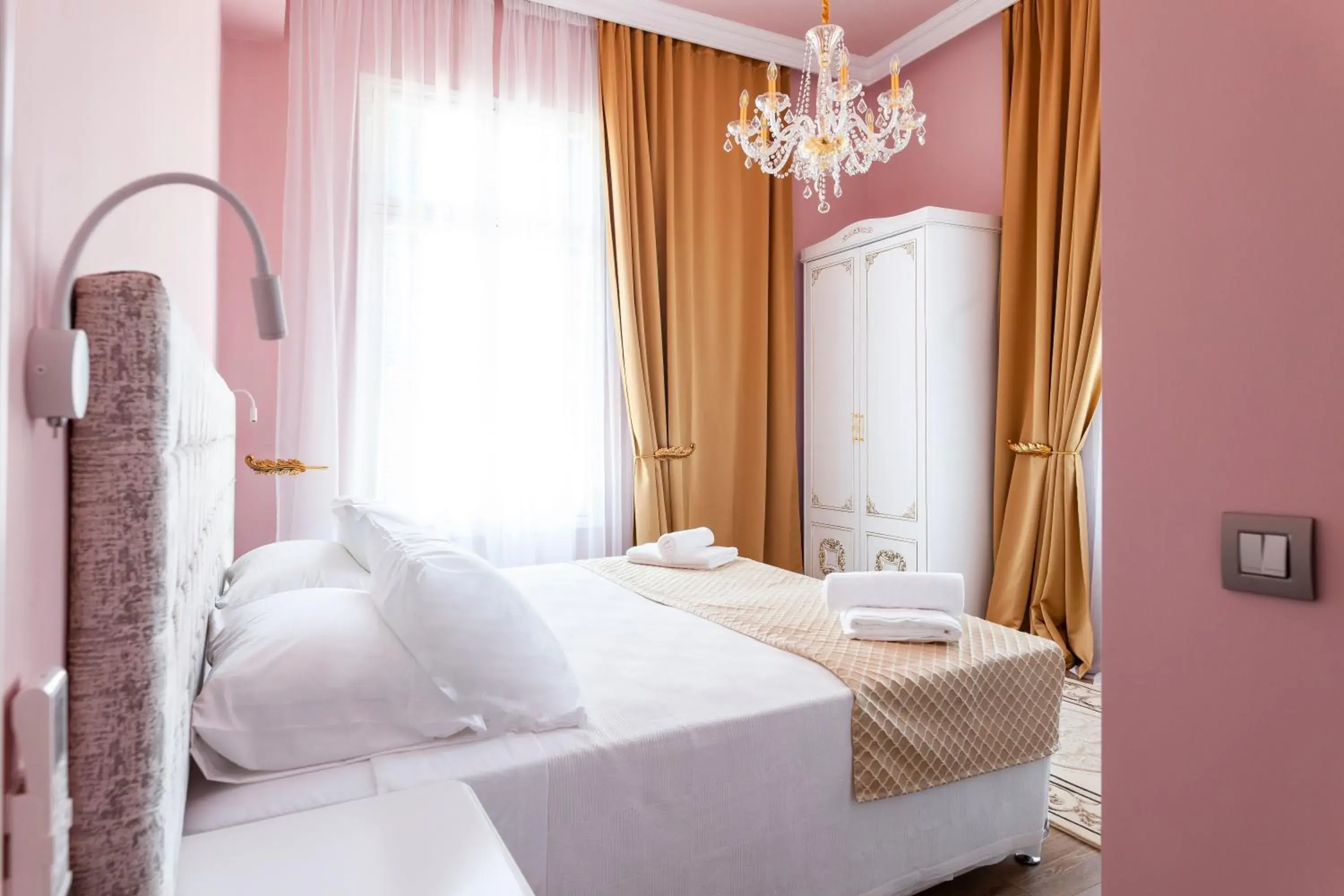 Bedroom, Bed in Via Villa Iliotti Rhodos Bedroom, Bed in Via Villa Iliotti Rhodos