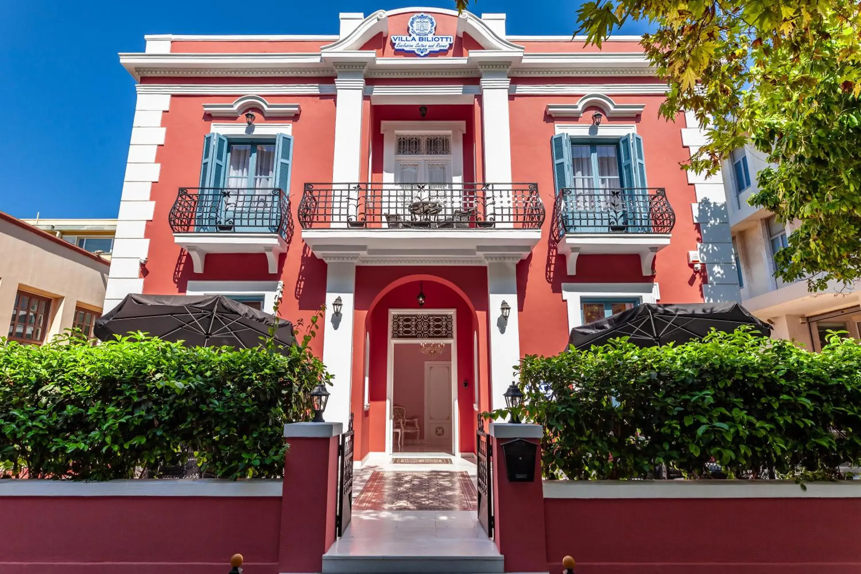 Property building in Via Villa Iliotti Rhodos Property building in Via Villa Iliotti Rhodos