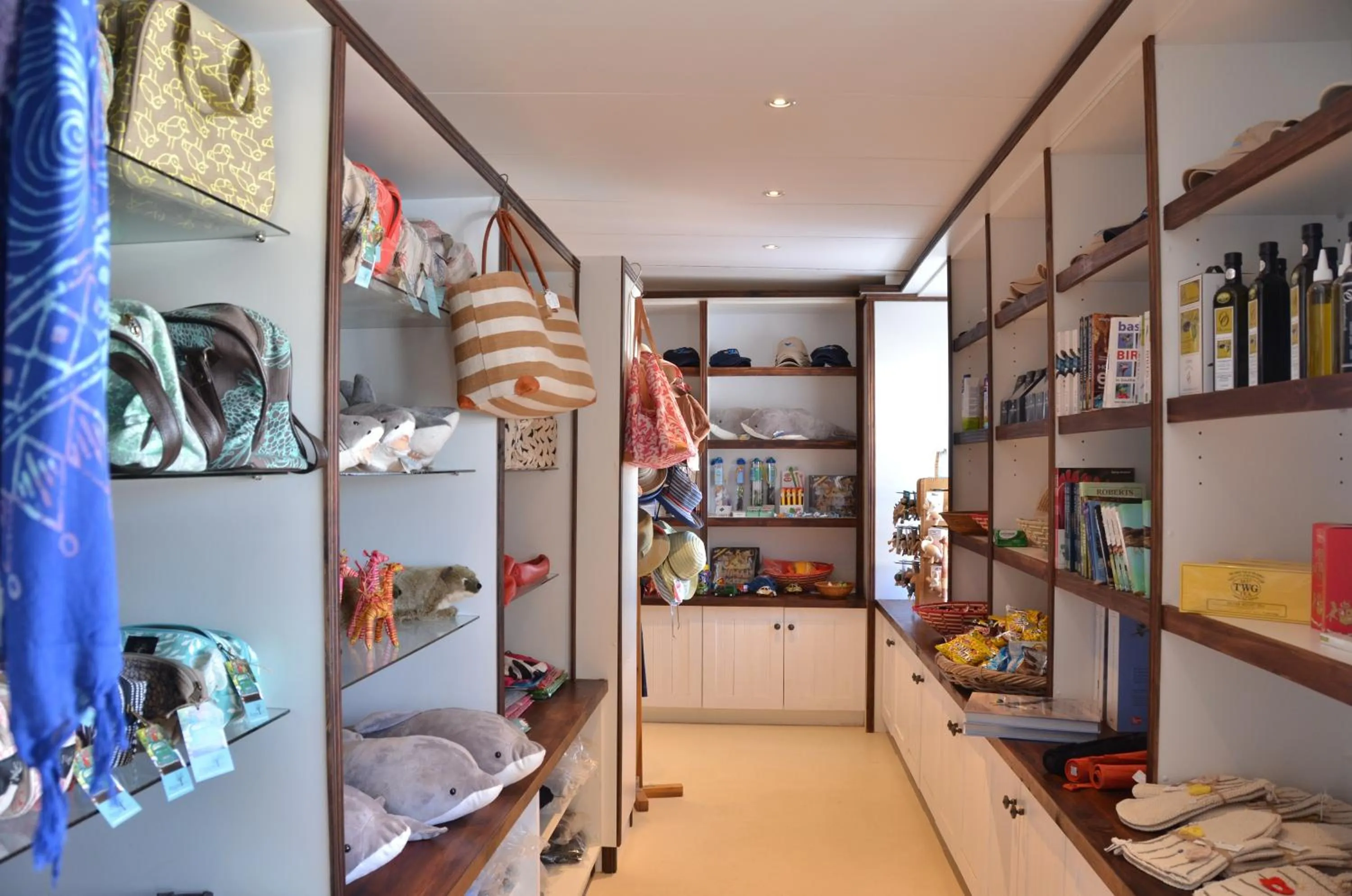 On-site shops in De Hoop Collection - Equipped Cottages