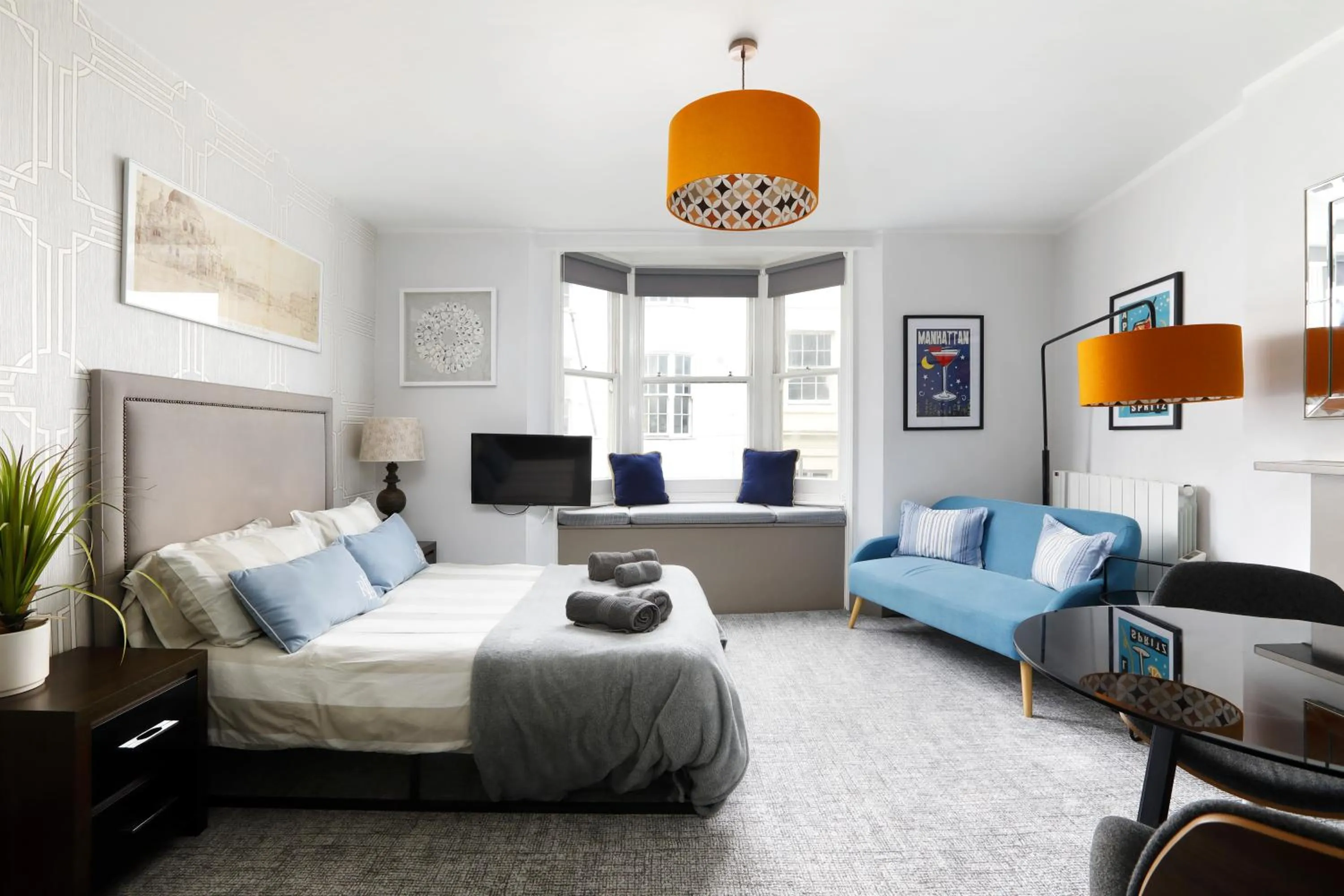 Bed in CITY HEART BRIGHTON