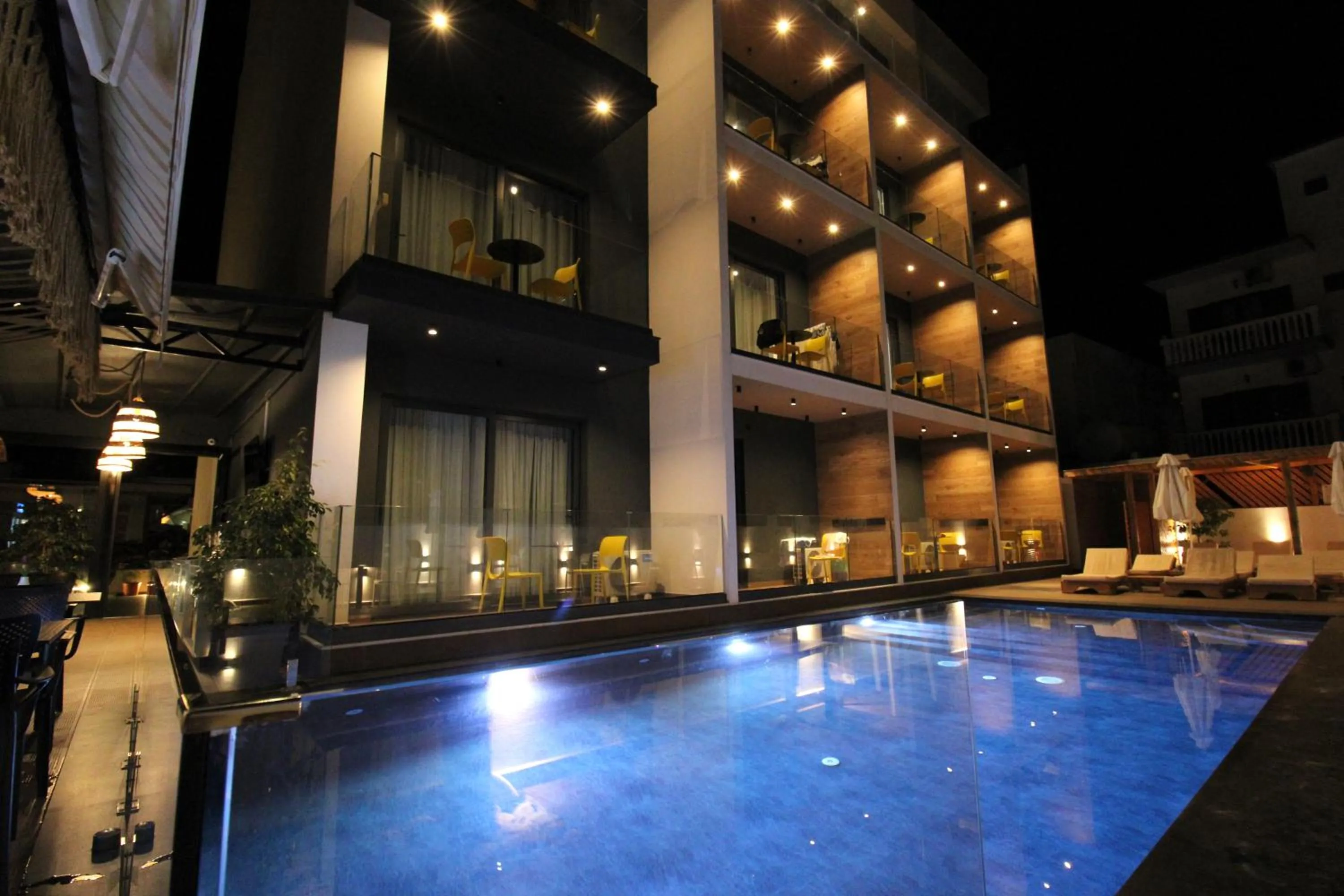 Night in Valmar Hotel
