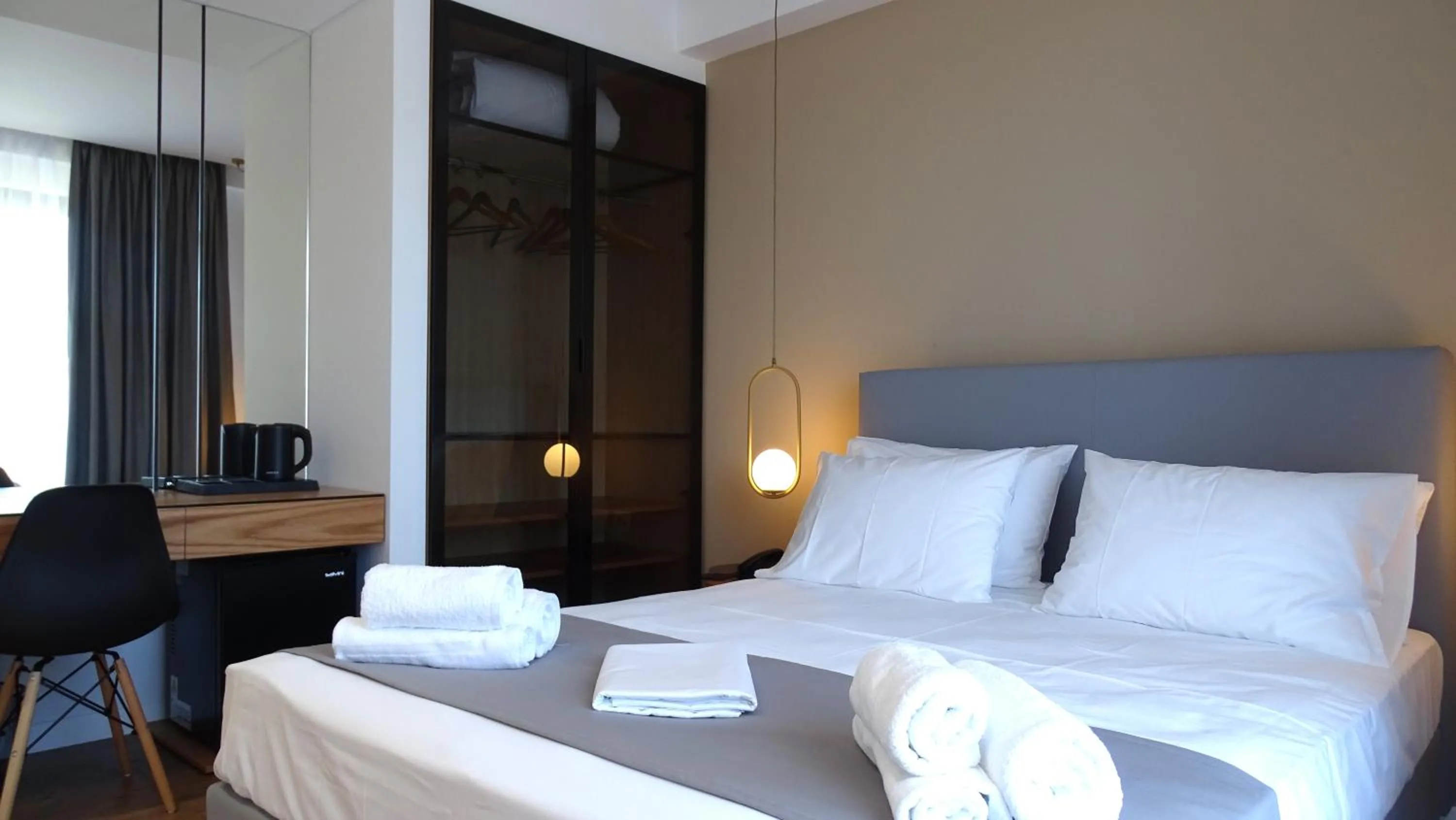 Bed in Valmar Hotel