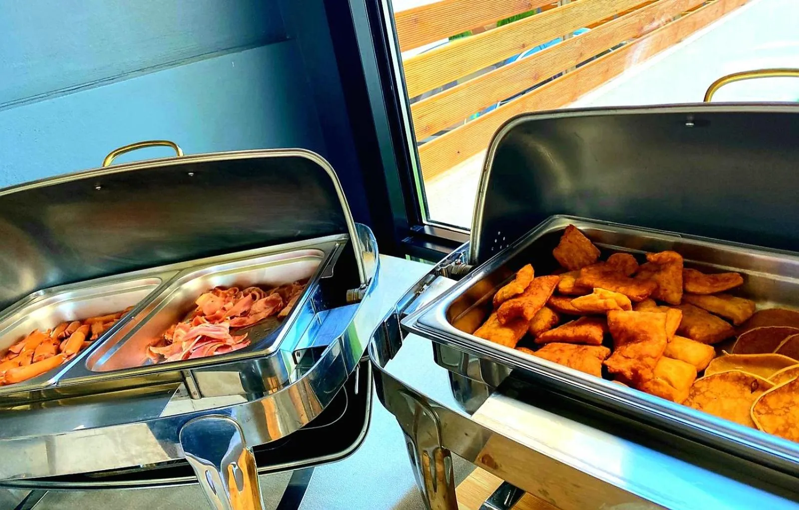 Buffet breakfast in Valmar Hotel