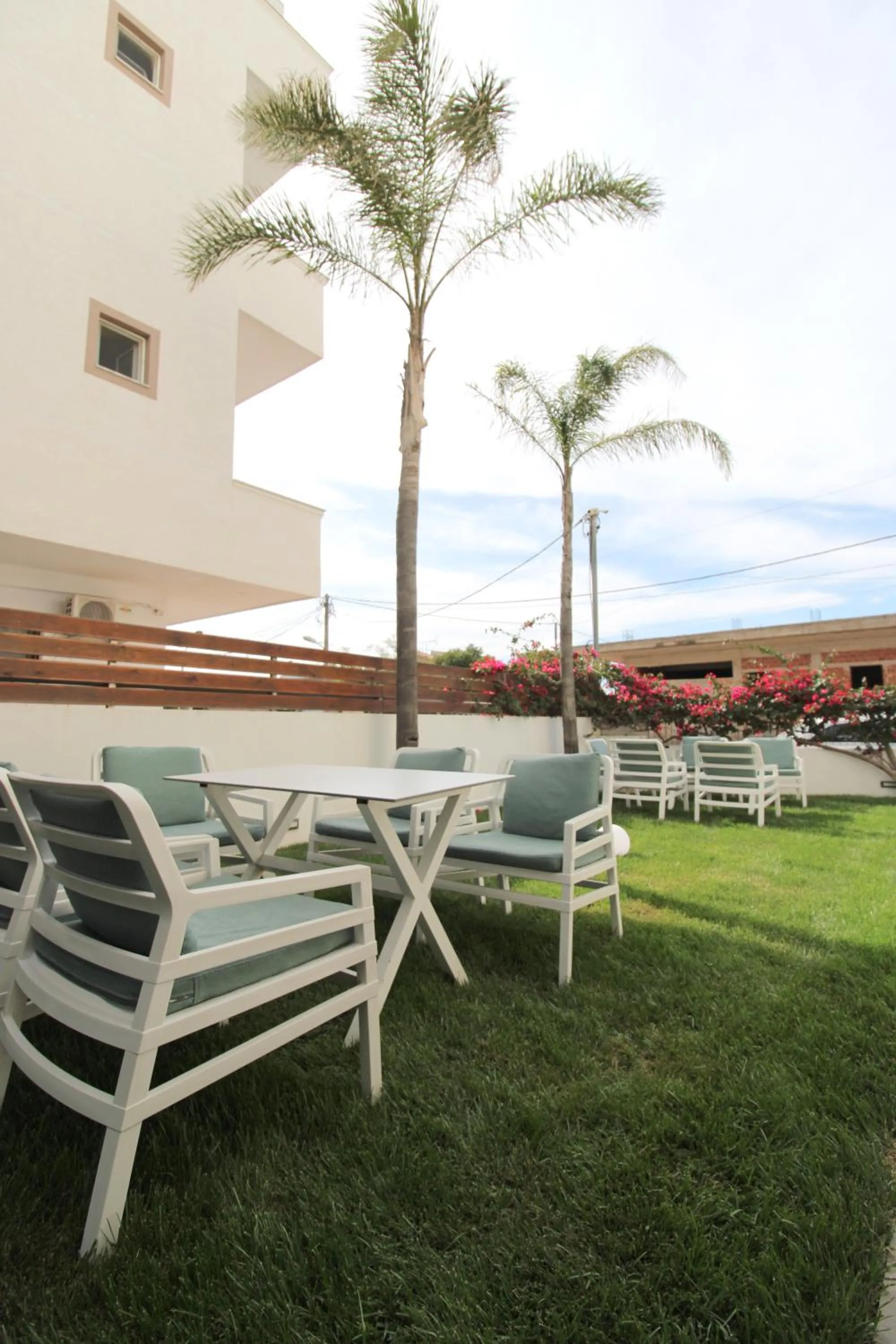 Garden in Valmar Hotel