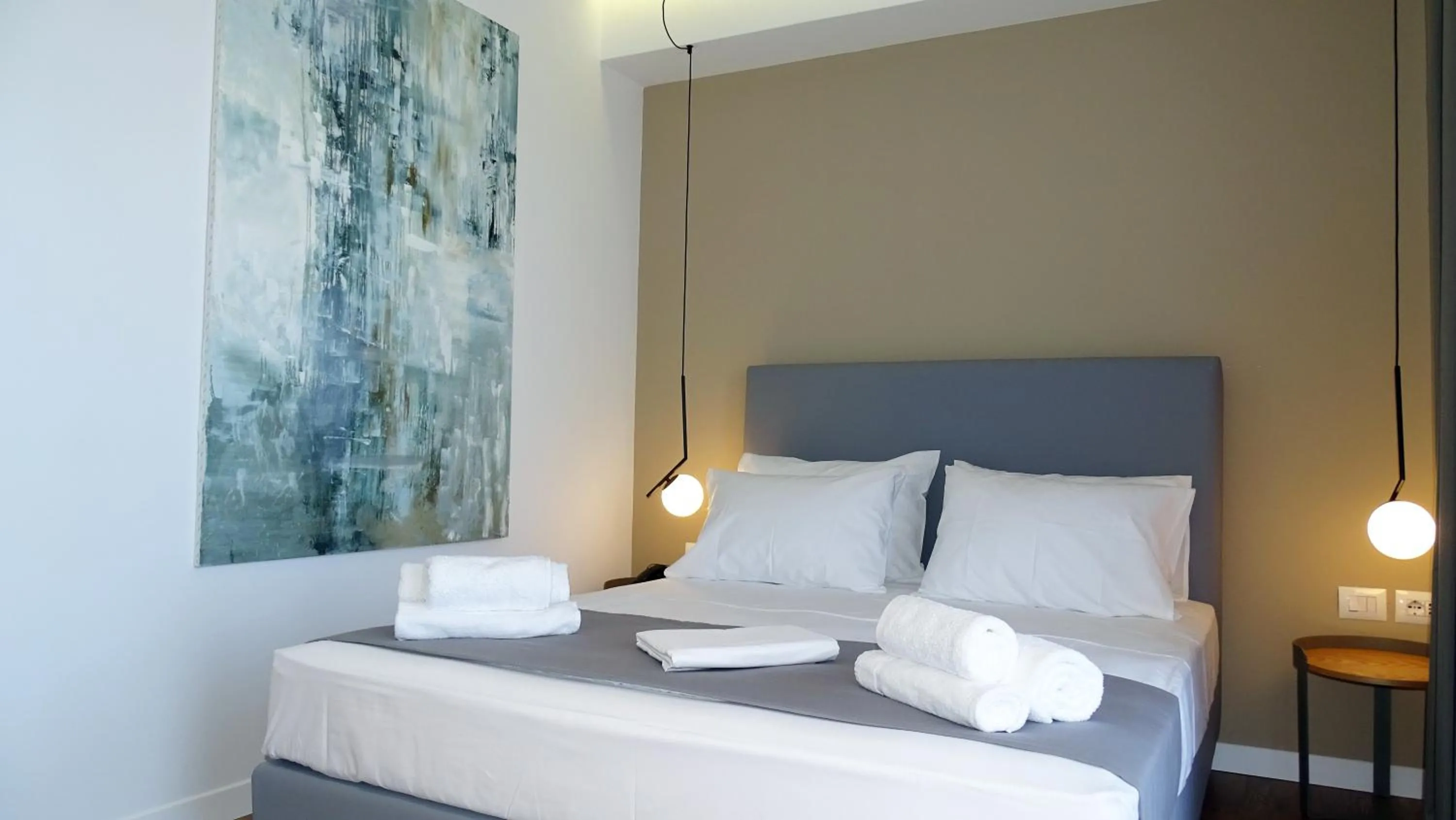 Bed in Valmar Hotel