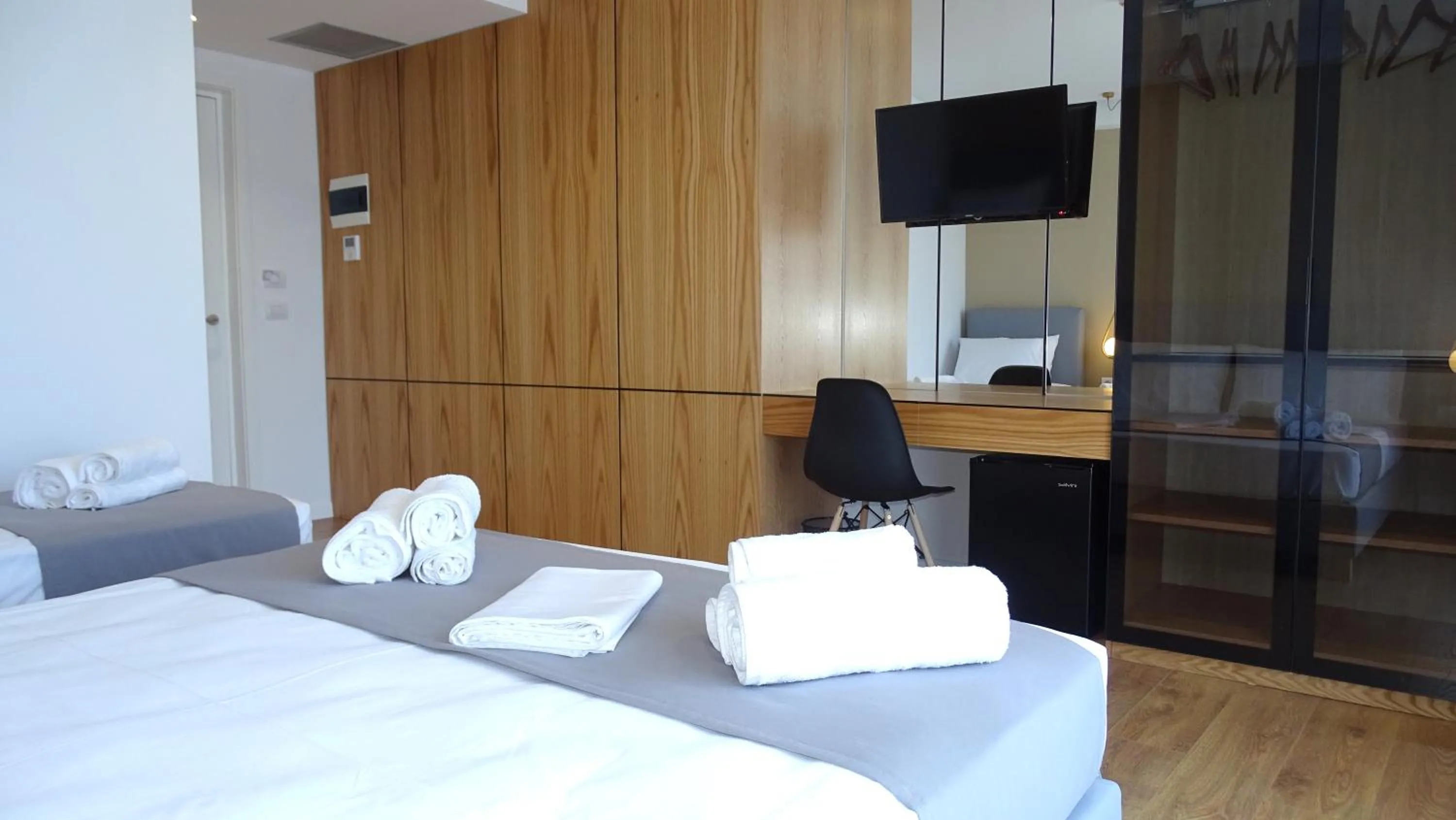 Bed in Valmar Hotel
