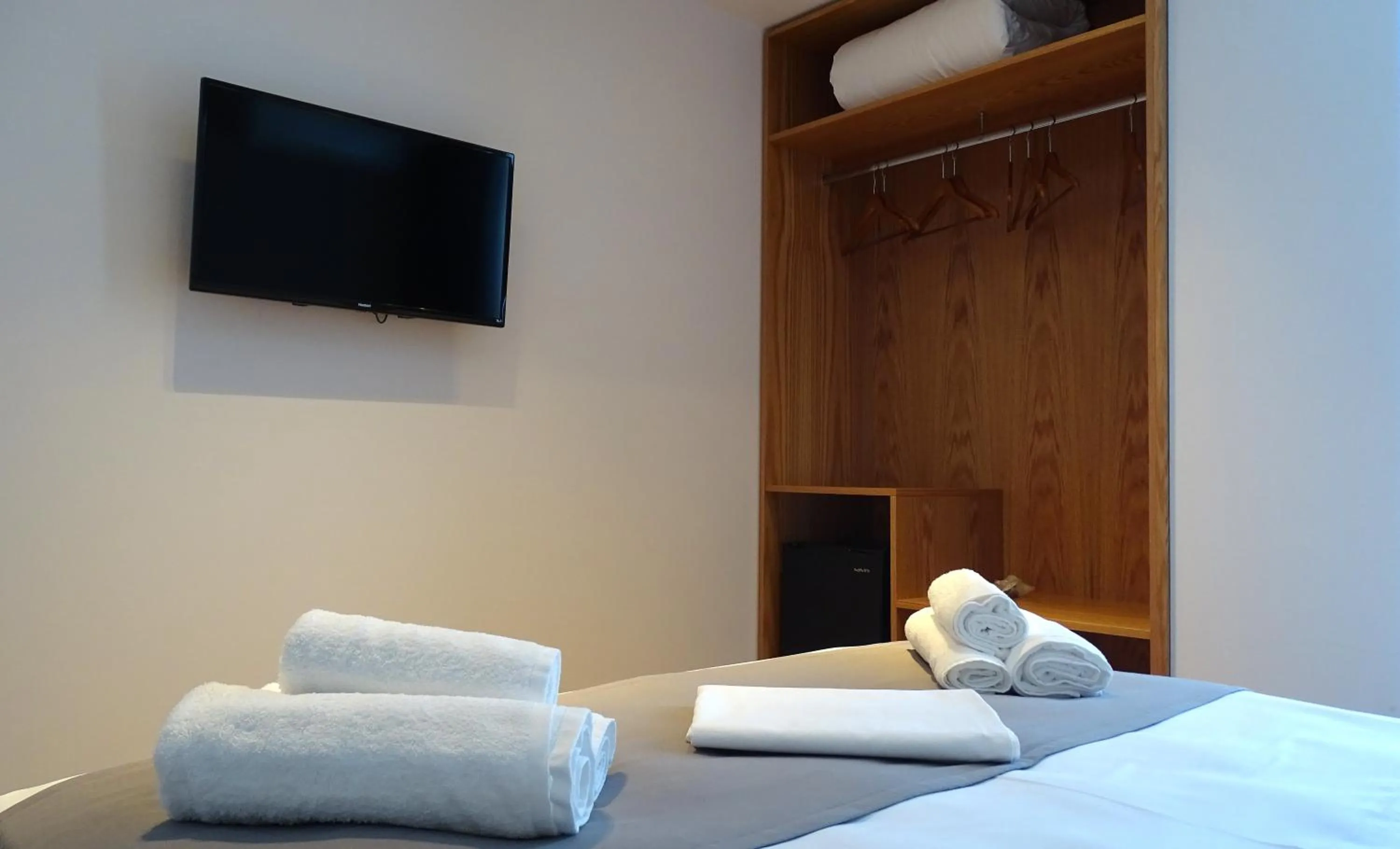 Bed in Valmar Hotel