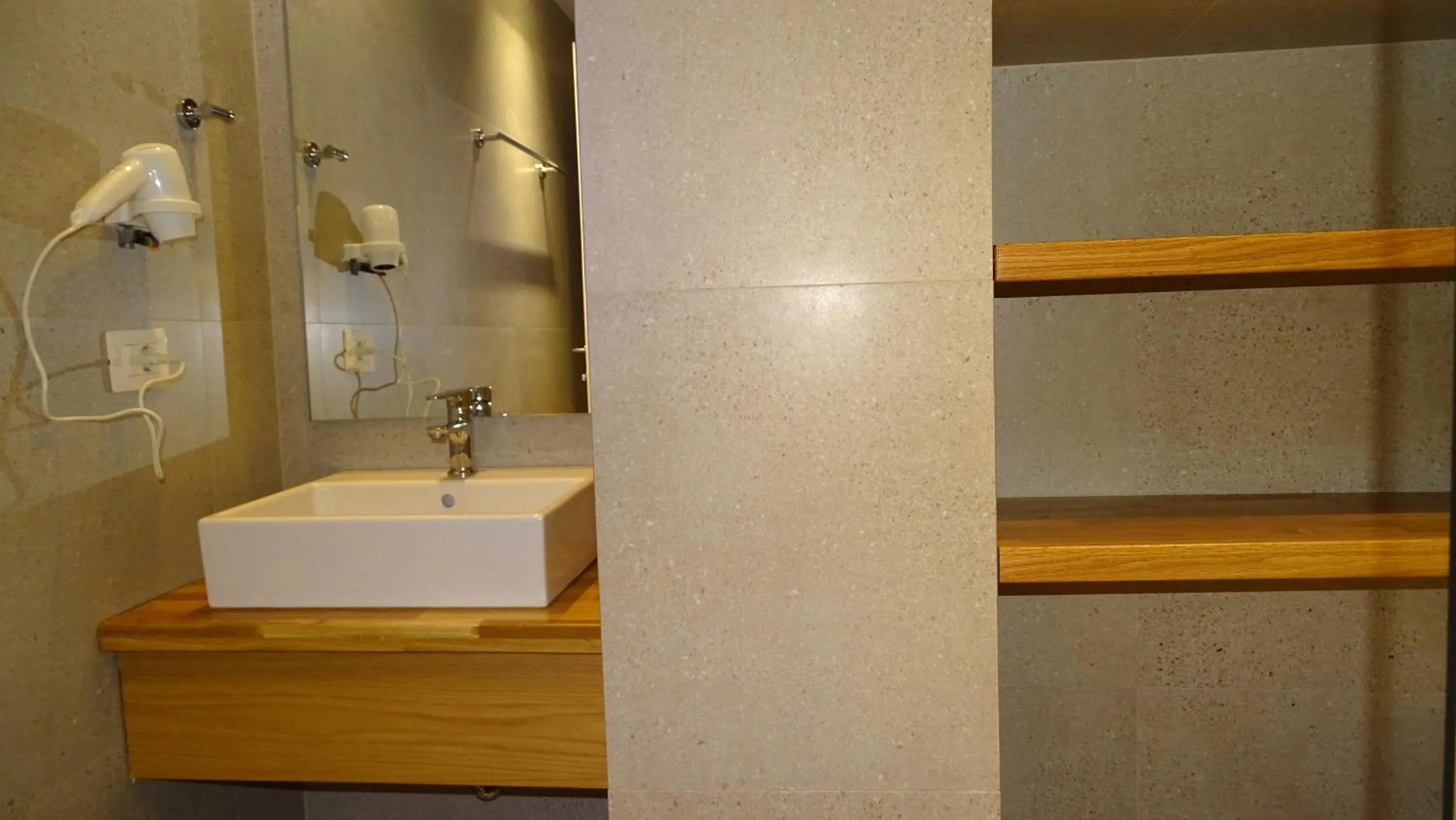 Bathroom in Valmar Hotel