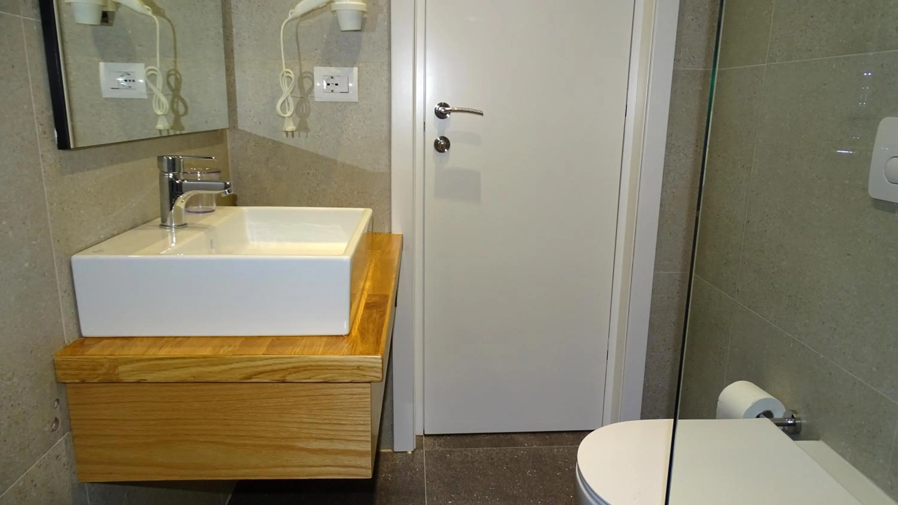Bathroom in Valmar Hotel