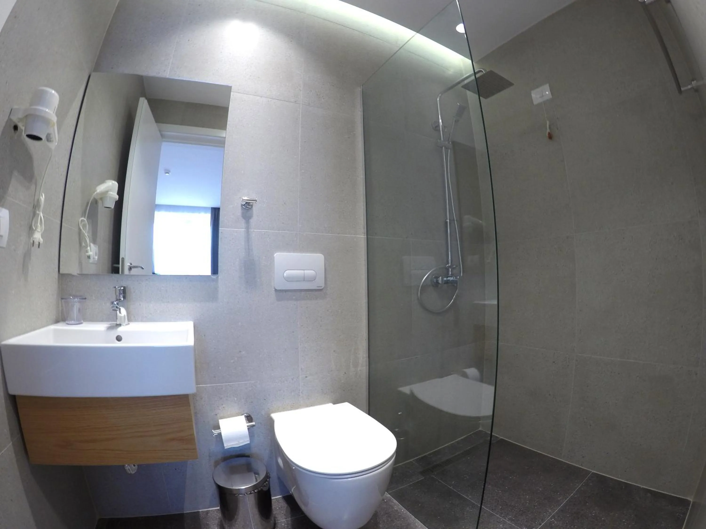 Bathroom in Valmar Hotel