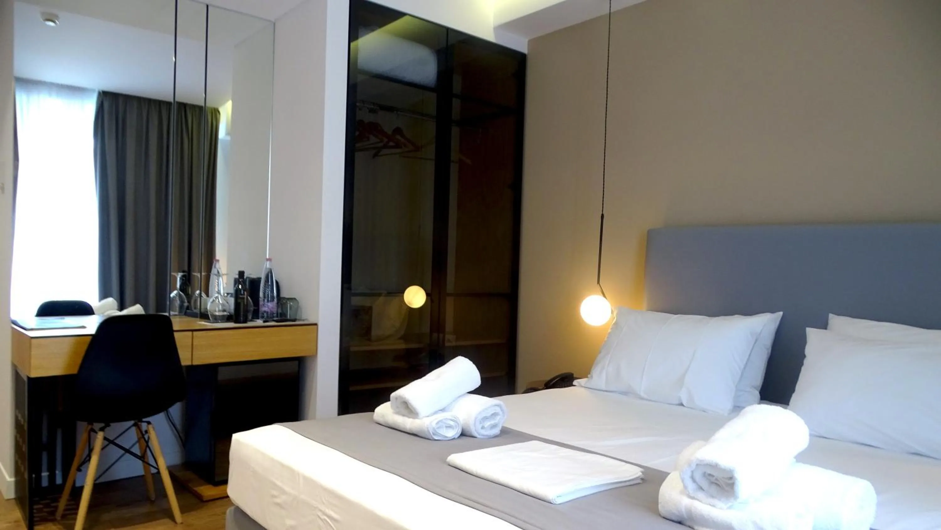 Bed in Valmar Hotel