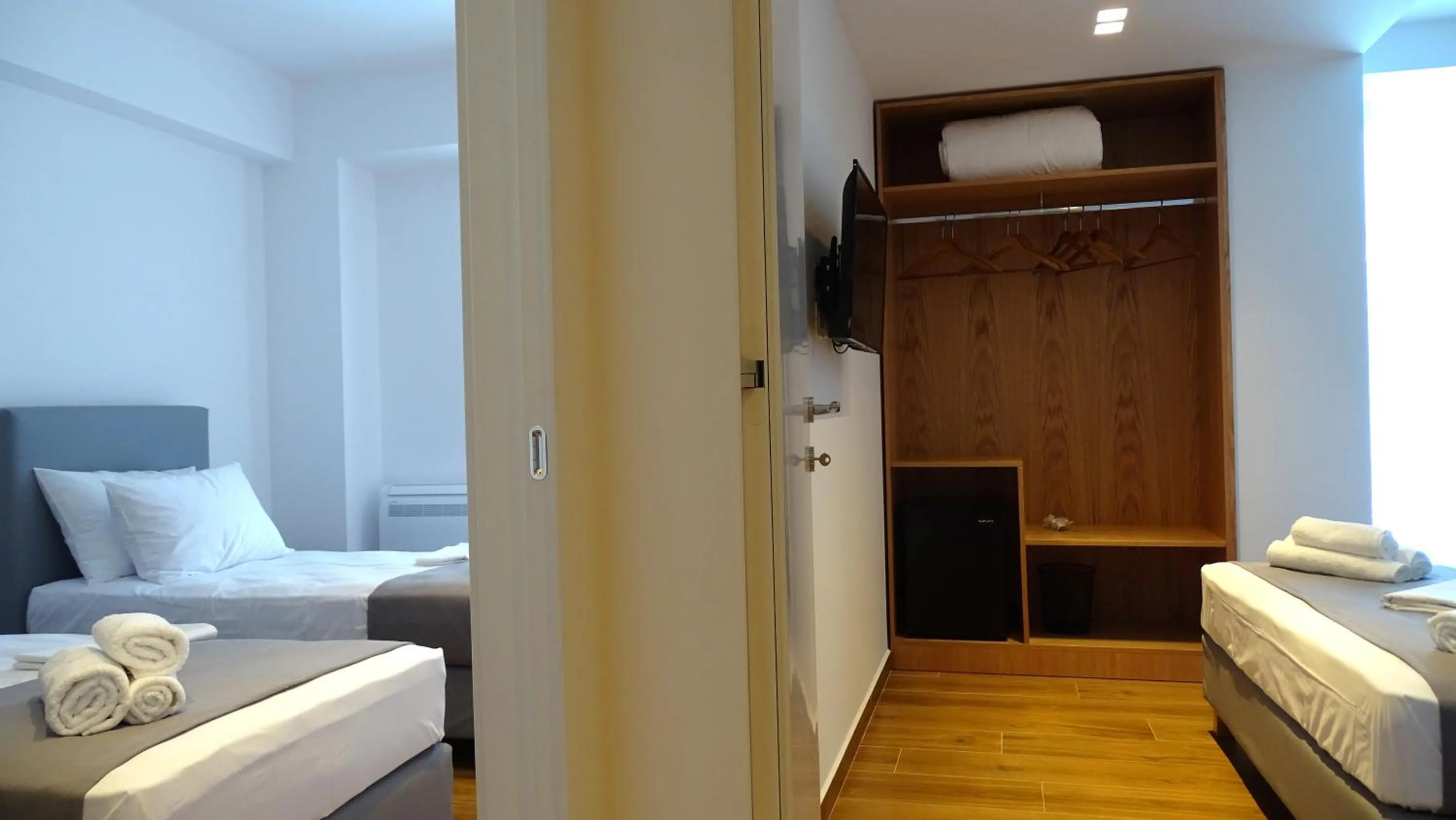 Bed in Valmar Hotel