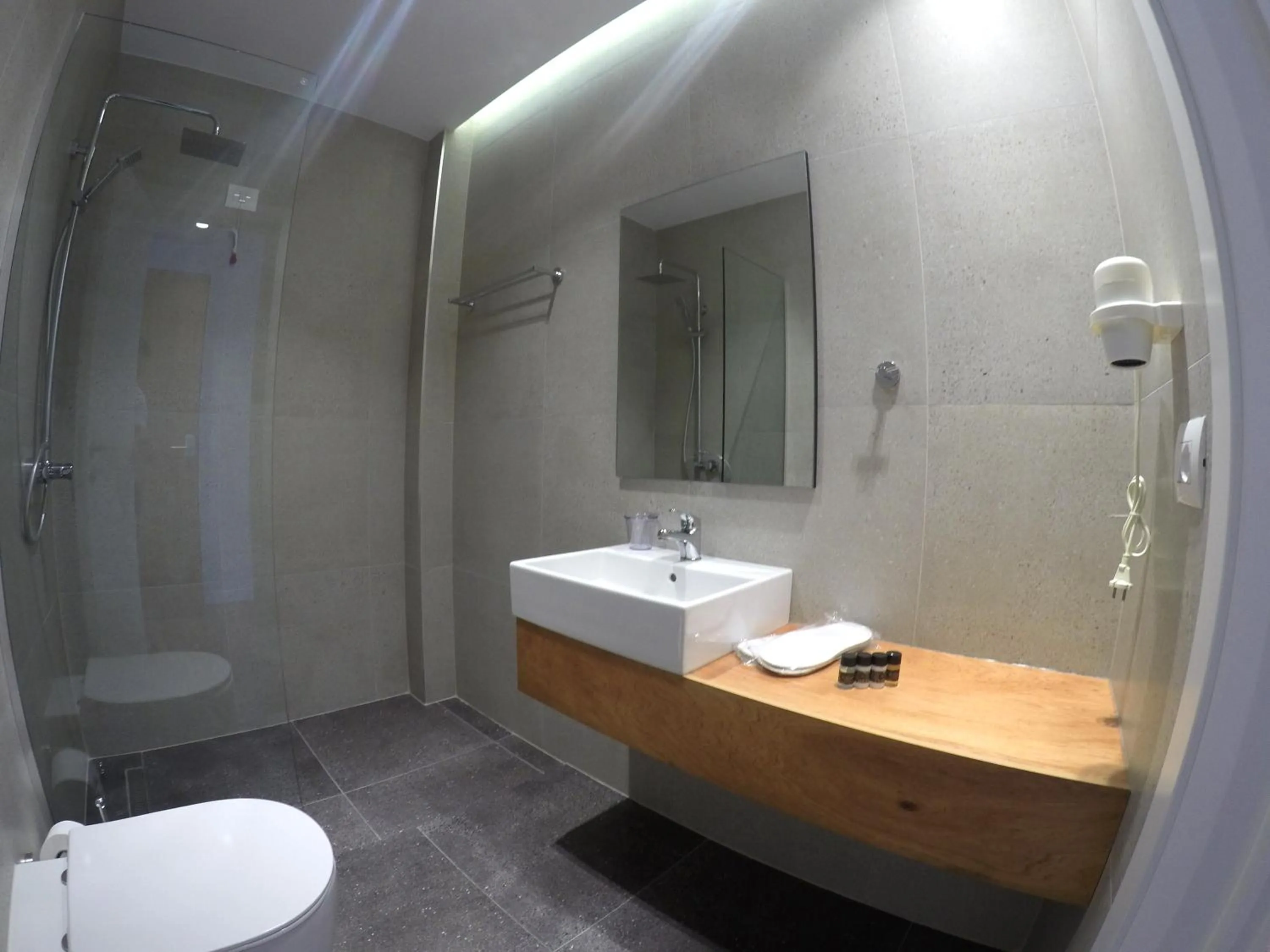 Bathroom in Valmar Hotel