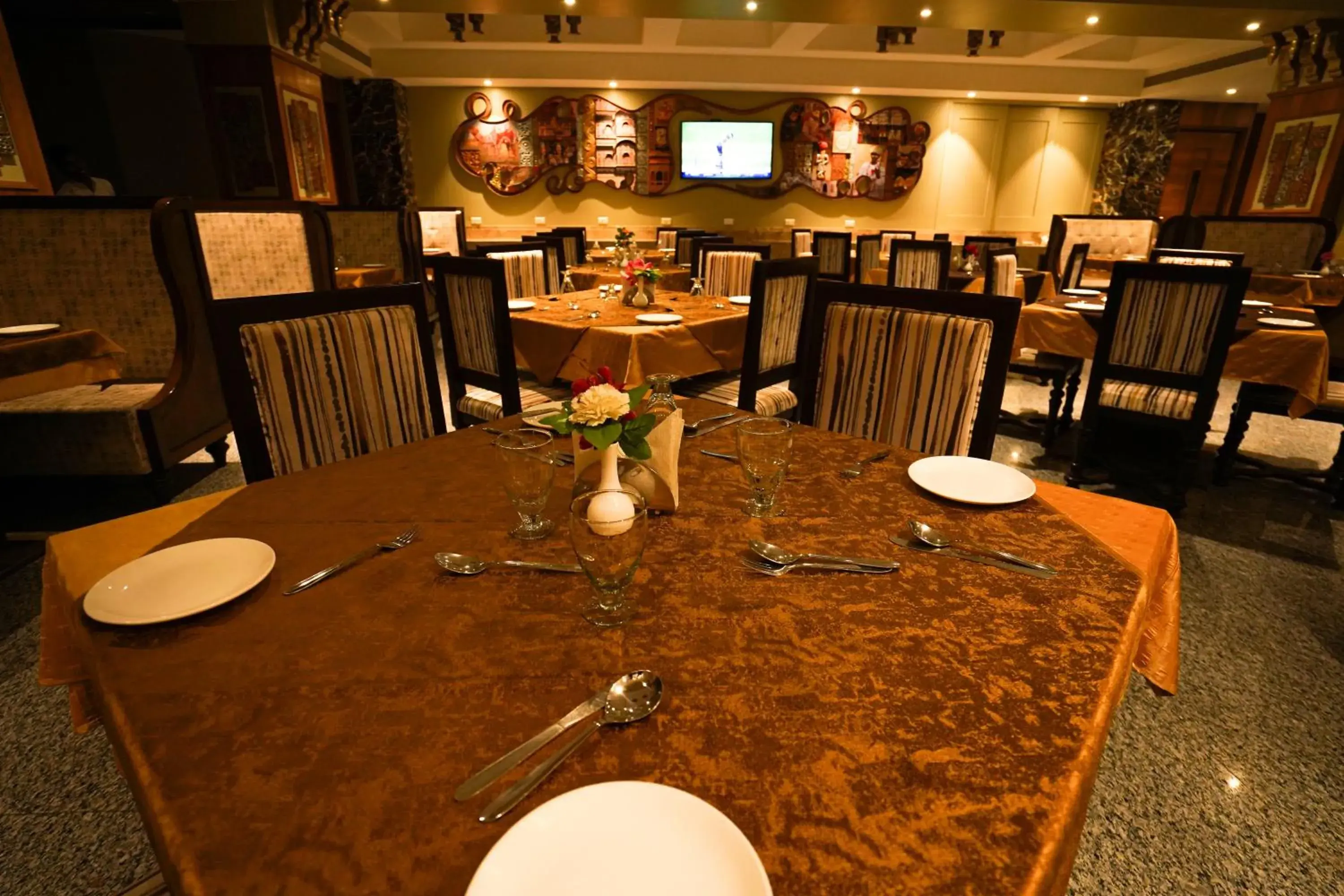 Restaurant/places to eat in Marugarh Resort and Spa Restaurant/places to eat in Marugarh Resort and Spa