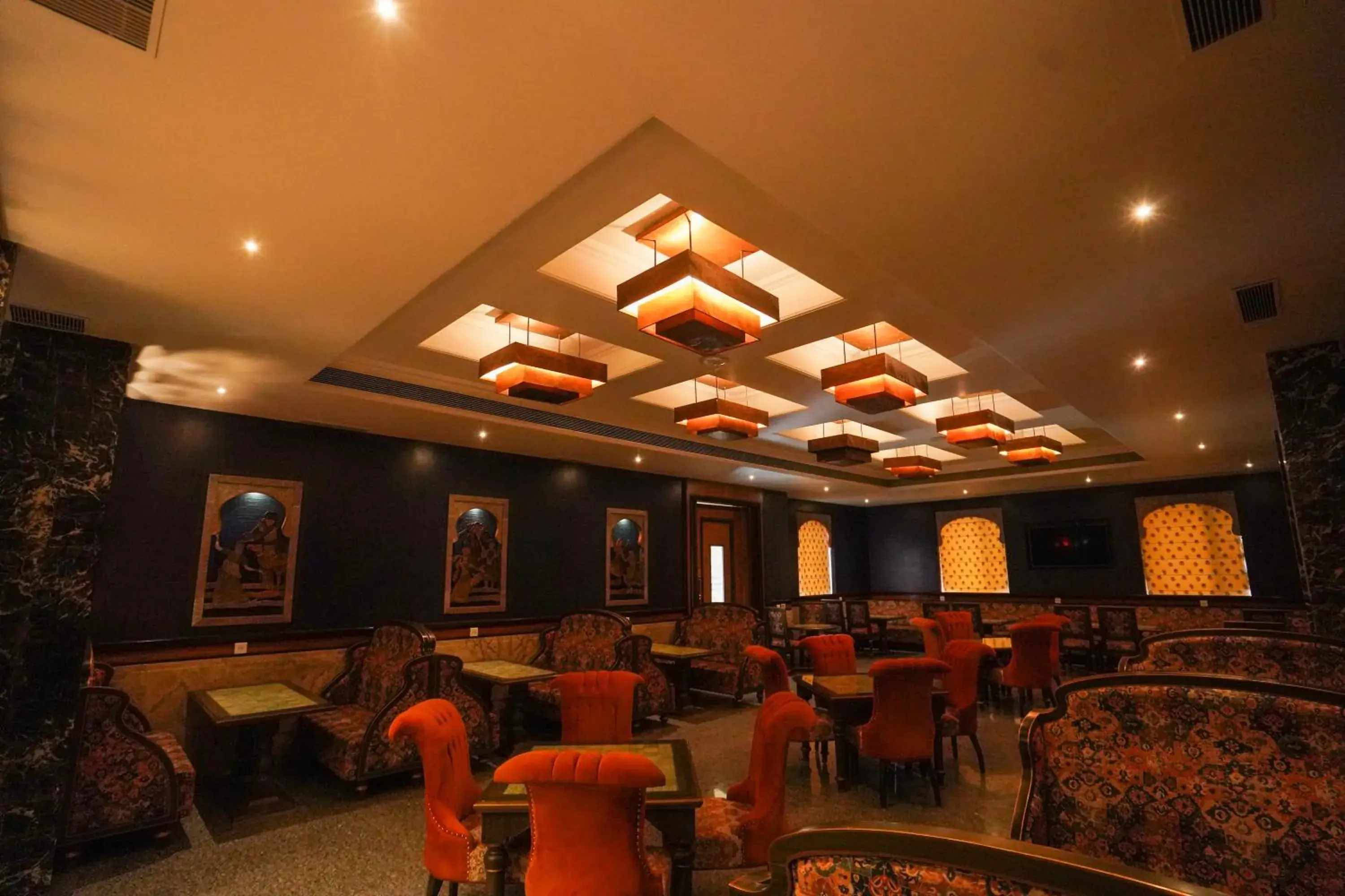 Restaurant/places to eat in Marugarh Resort and Spa Restaurant/places to eat in Marugarh Resort and Spa