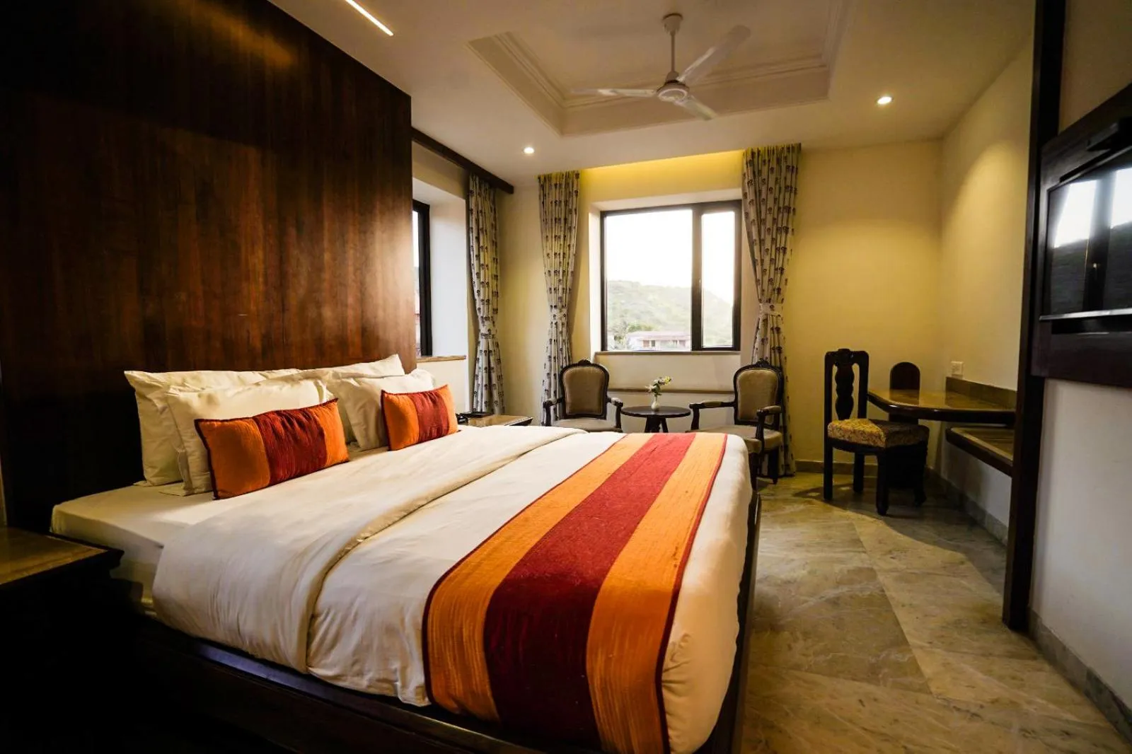 Bed in Marugarh Resort and Spa