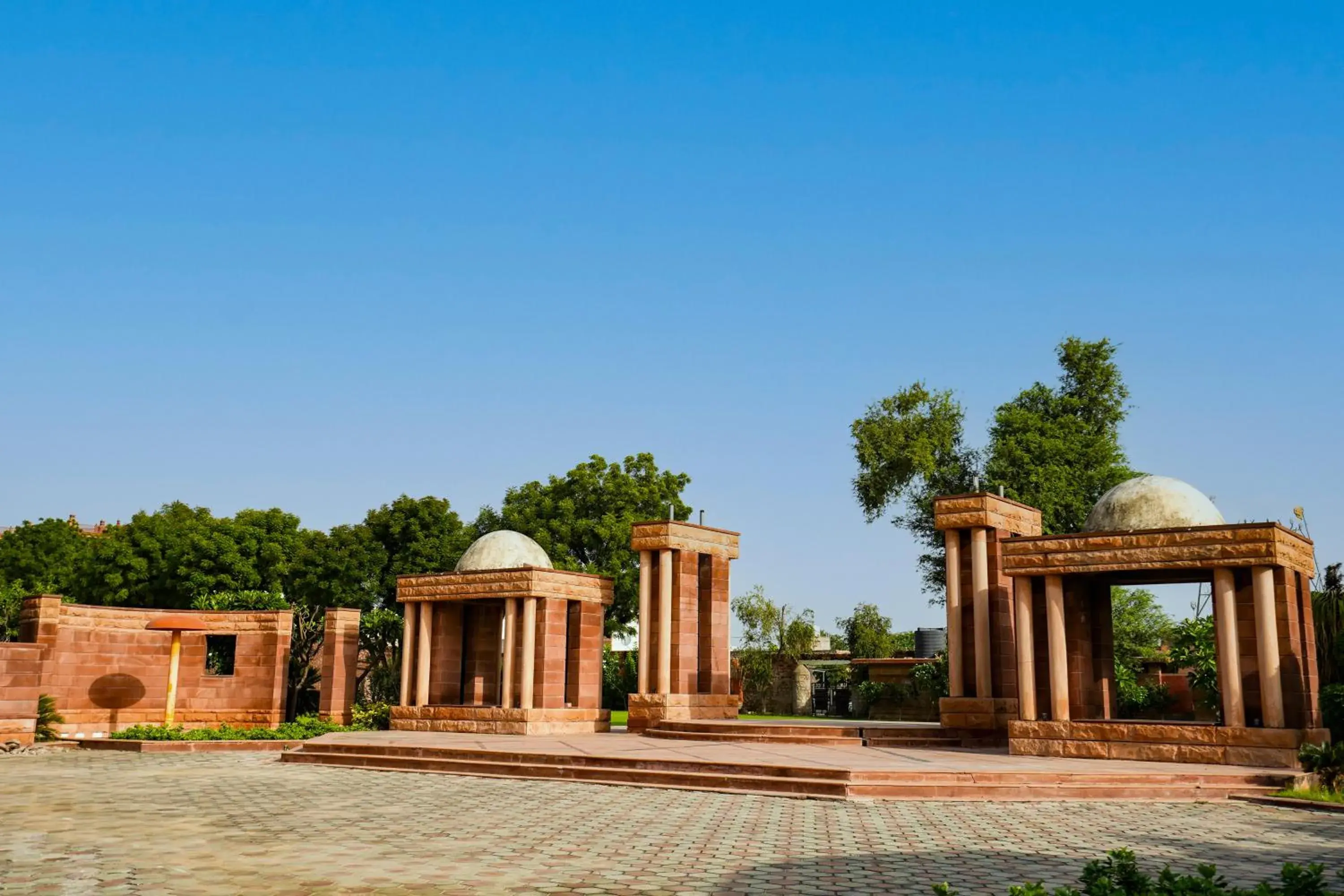 Property building in Marugarh Resort and Spa Property building in Marugarh Resort and Spa