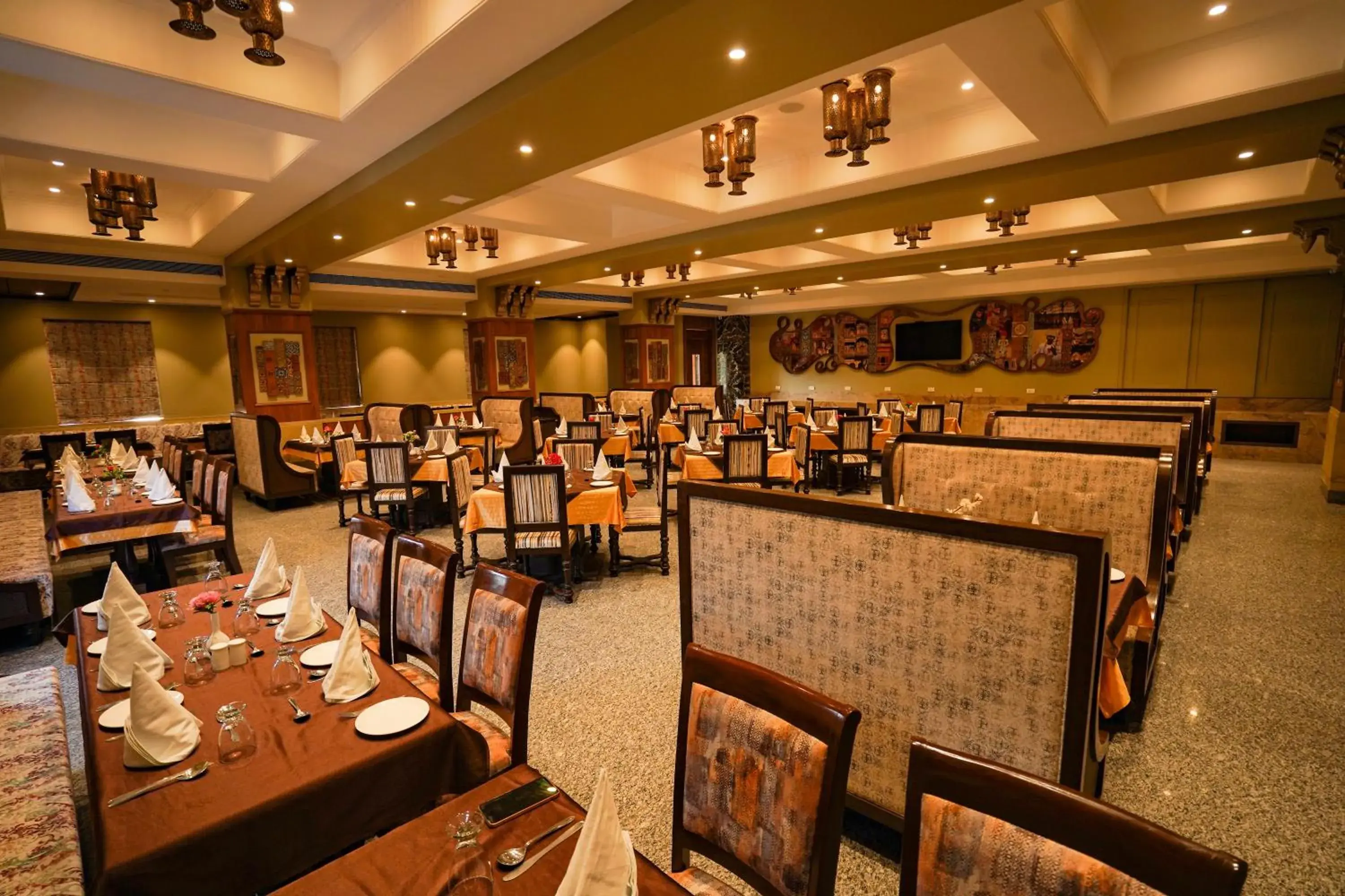 Restaurant/places to eat in Marugarh Resort and Spa Restaurant/places to eat in Marugarh Resort and Spa