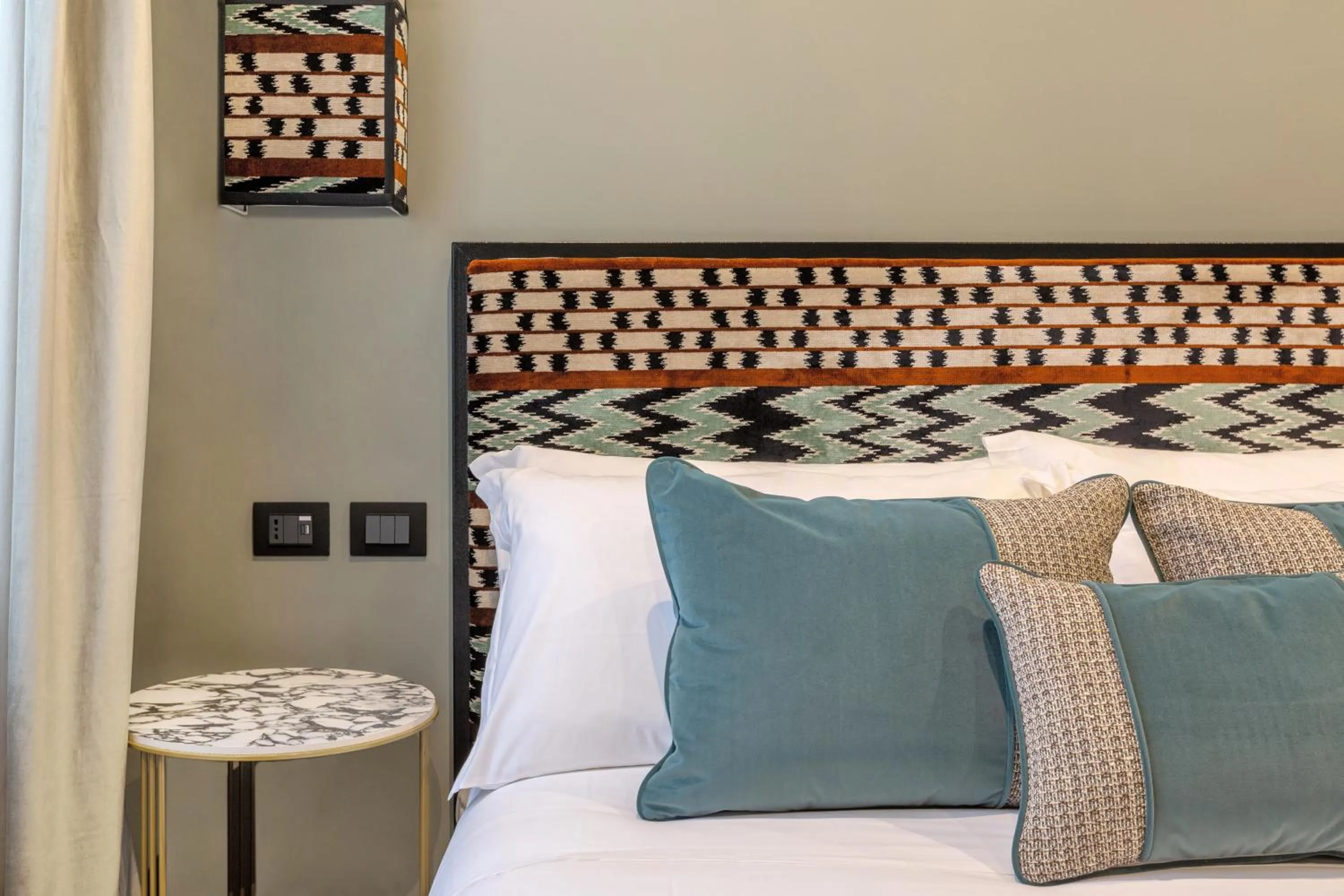 Bed in The Couper Colonna