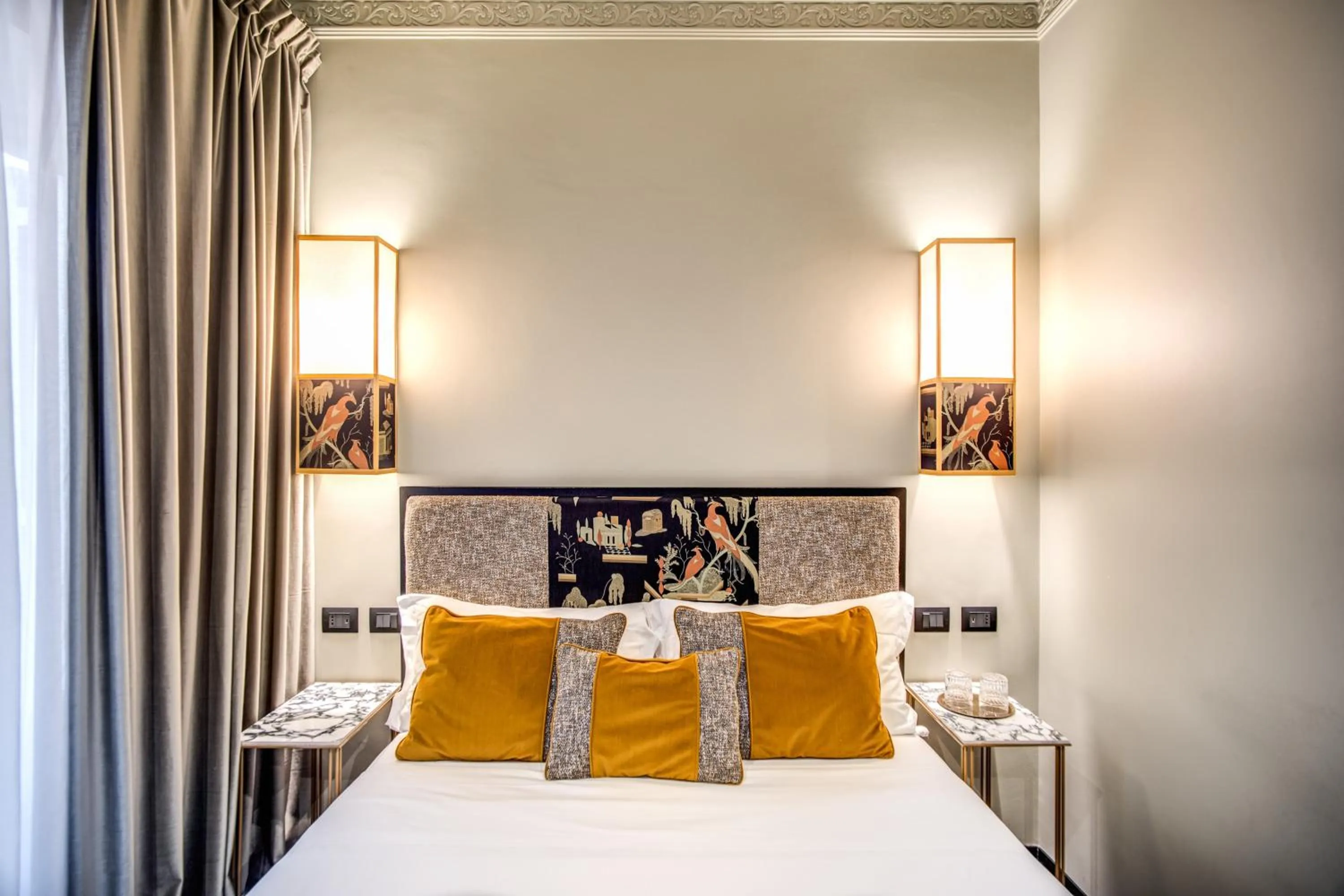 Bedroom, Bed in The Couper Colonna