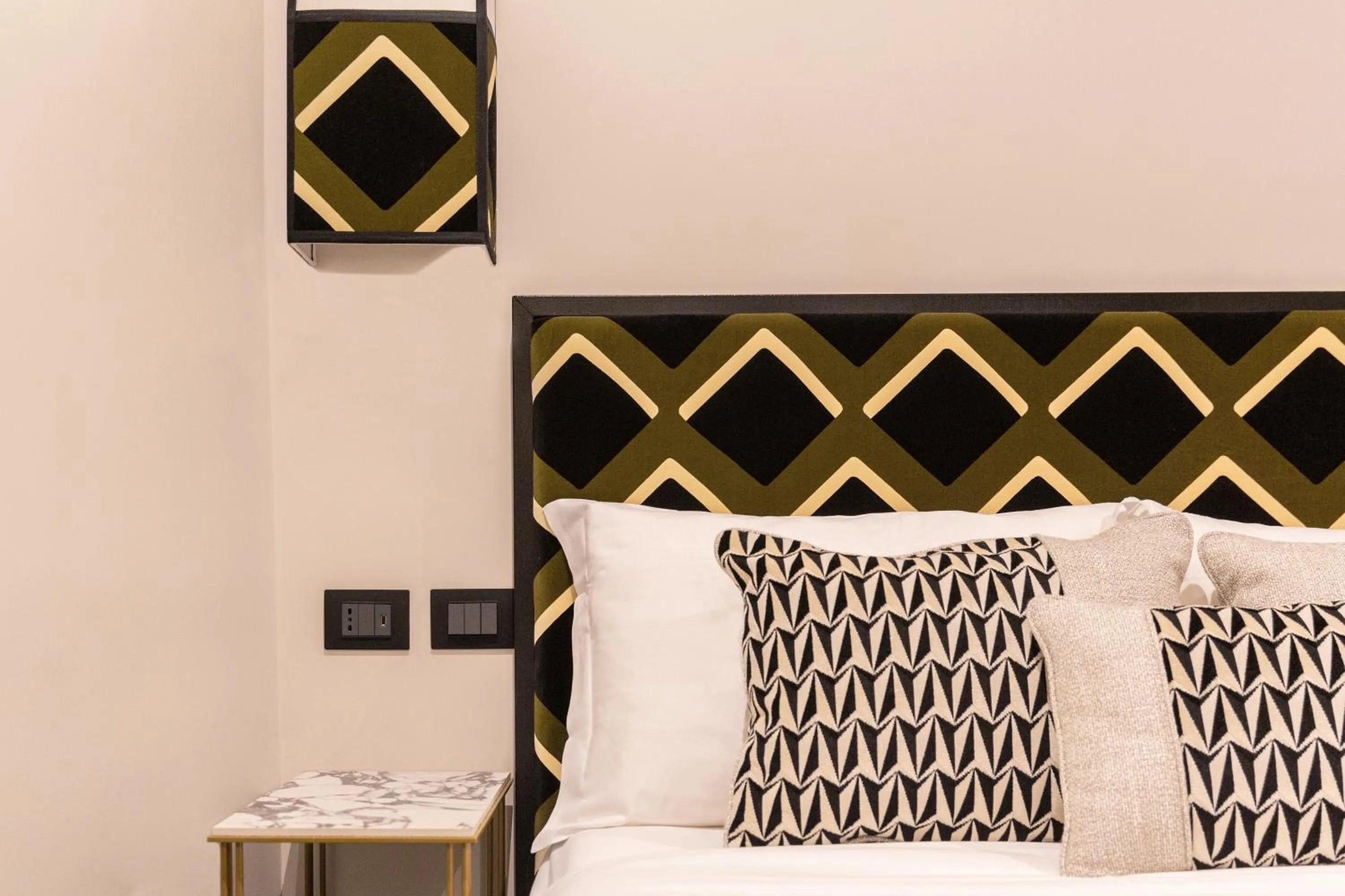 Living room, Bed in The Couper Colonna