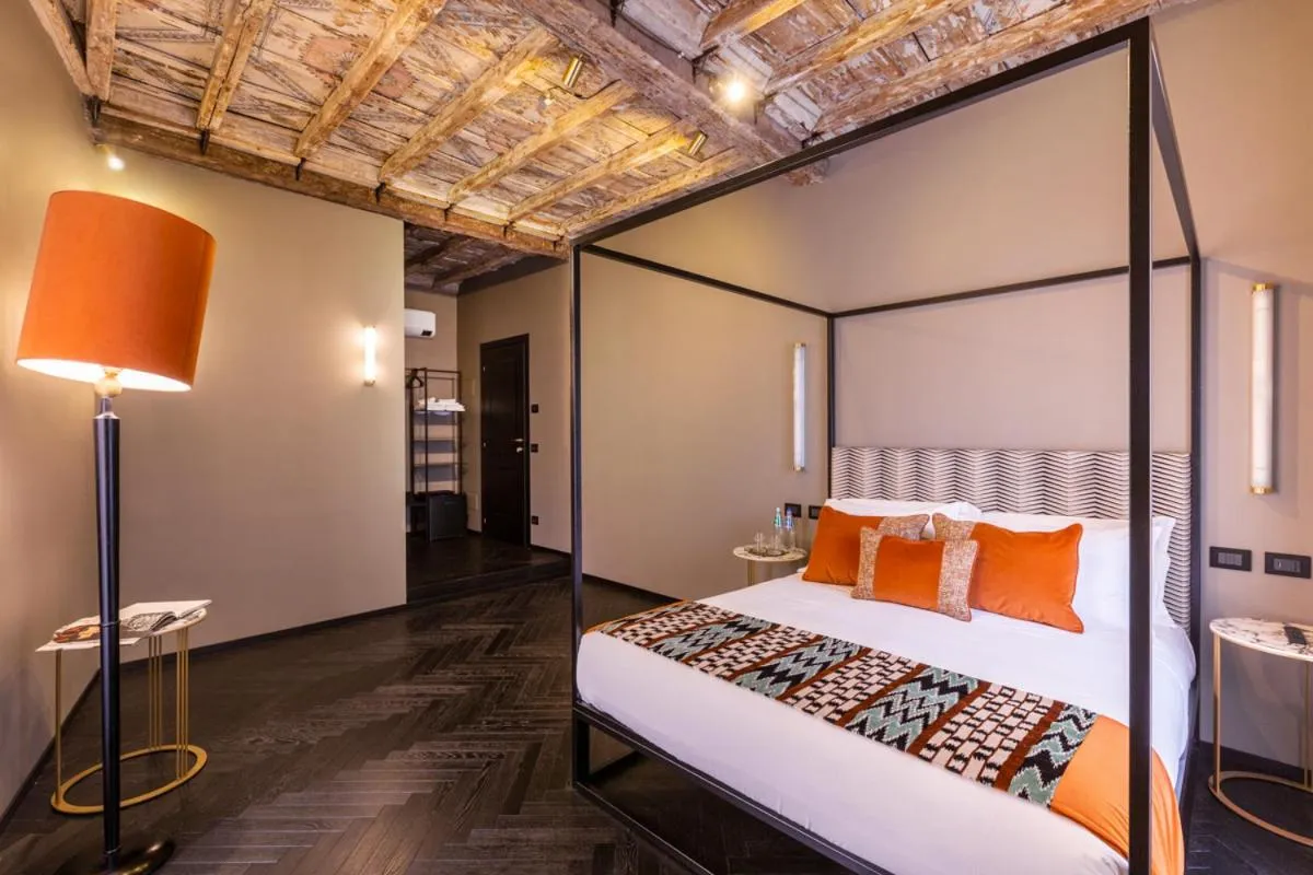 Bedroom, Bed in The Couper Colonna