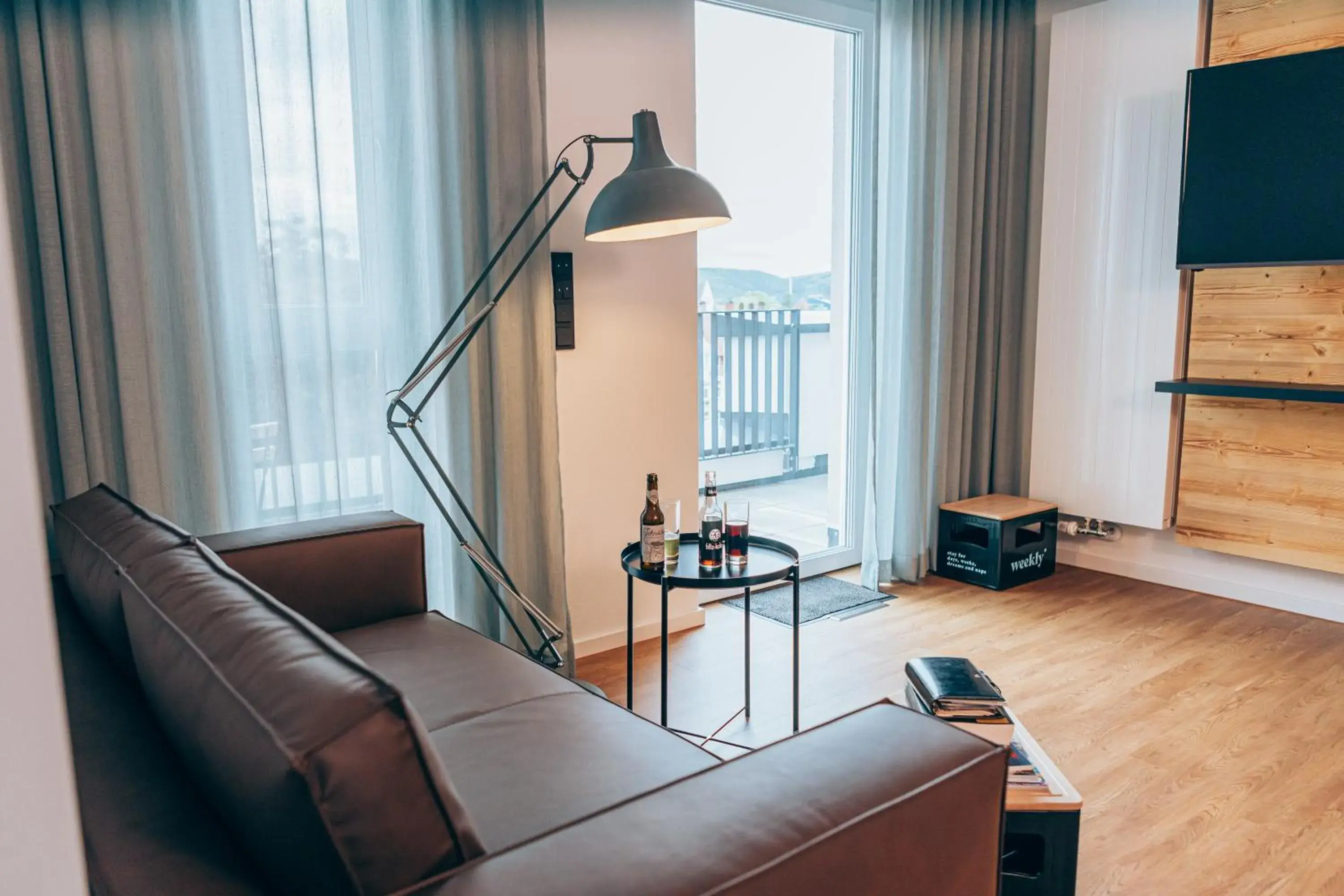 Deluxe Apartment in Weekly Boardinghouse Deluxe Apartment in Weekly Boardinghouse