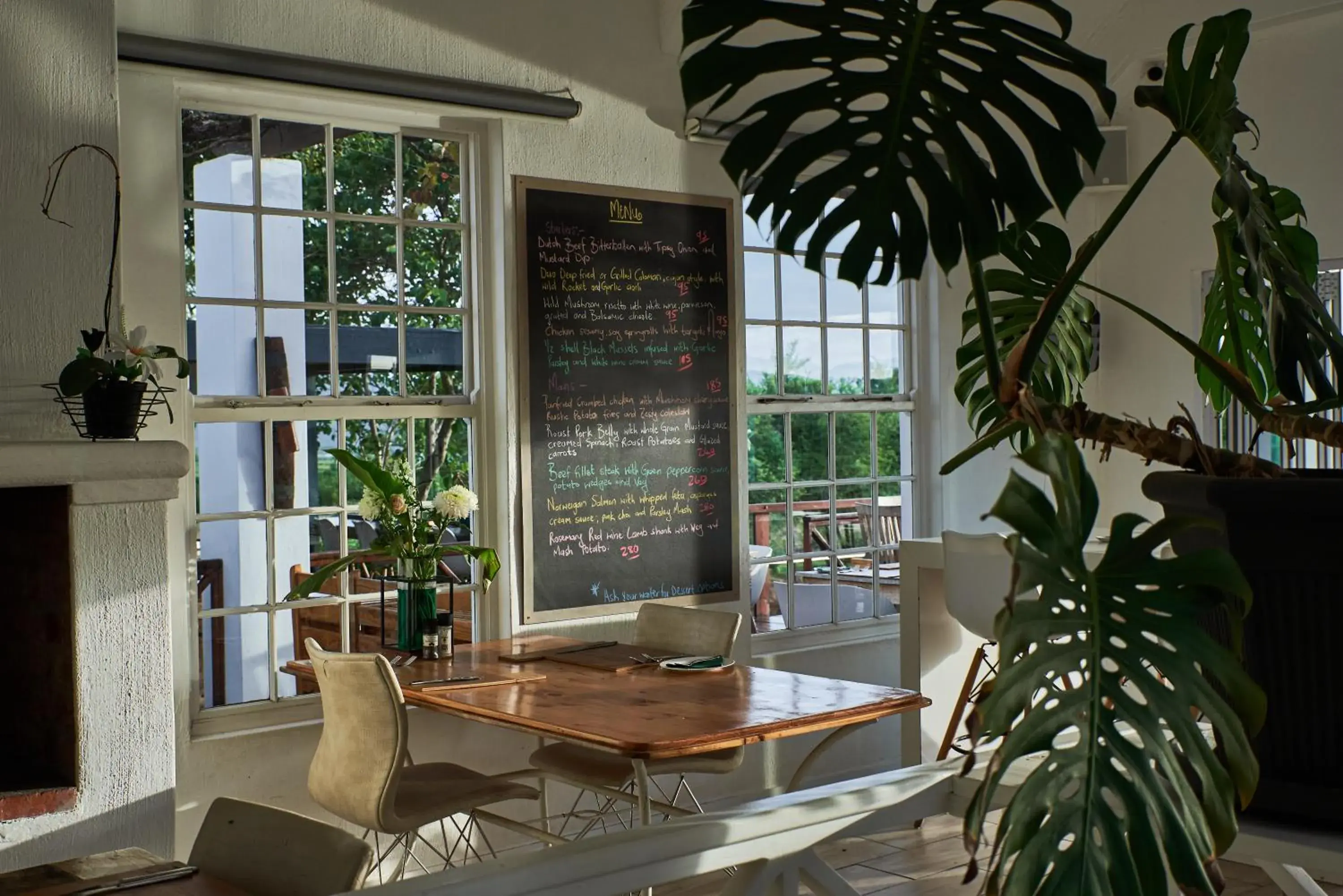 Restaurant/places to eat in theLAB Robertson Restaurant/places to eat in theLAB Robertson