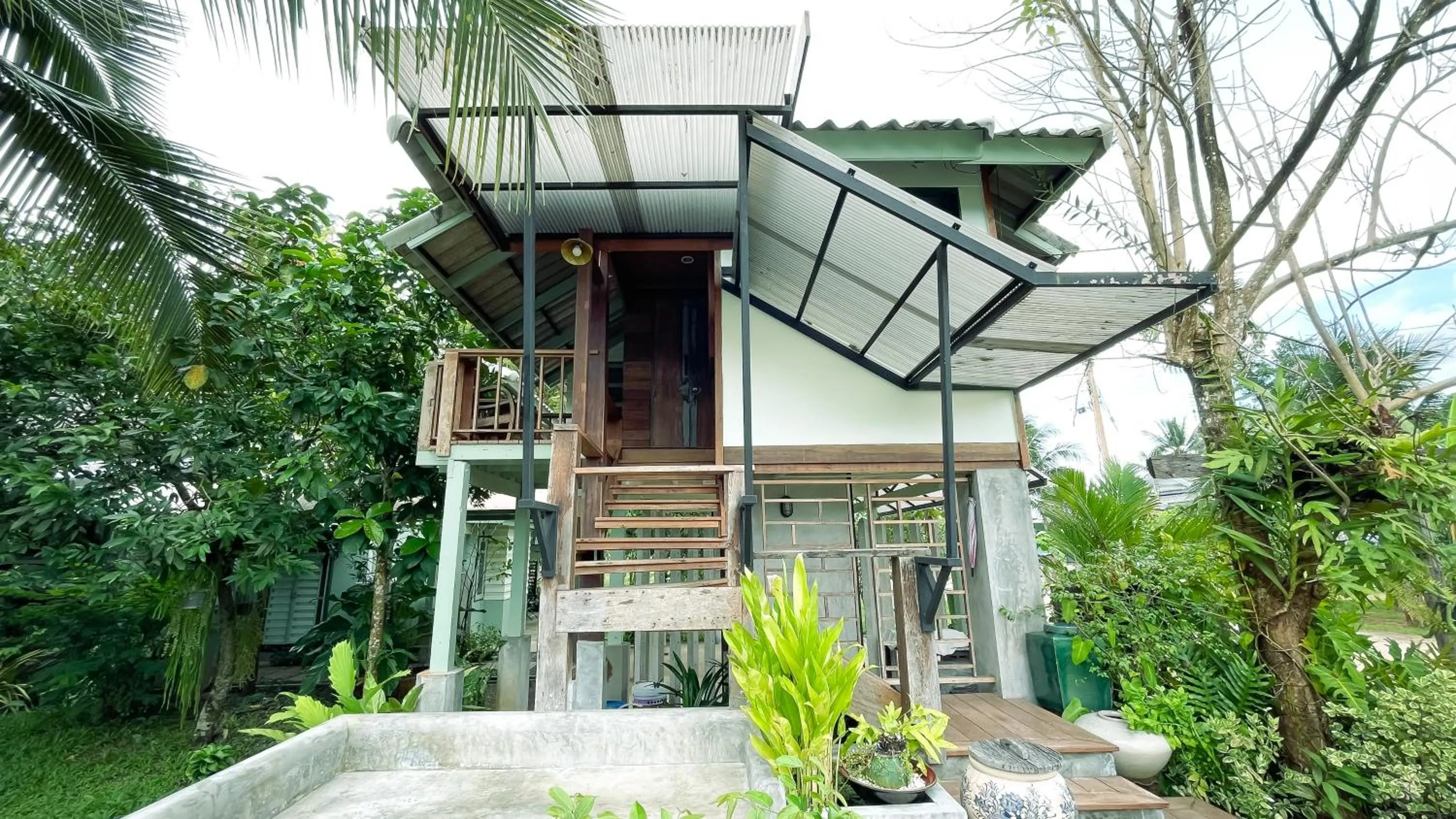 Property building in Rimsira