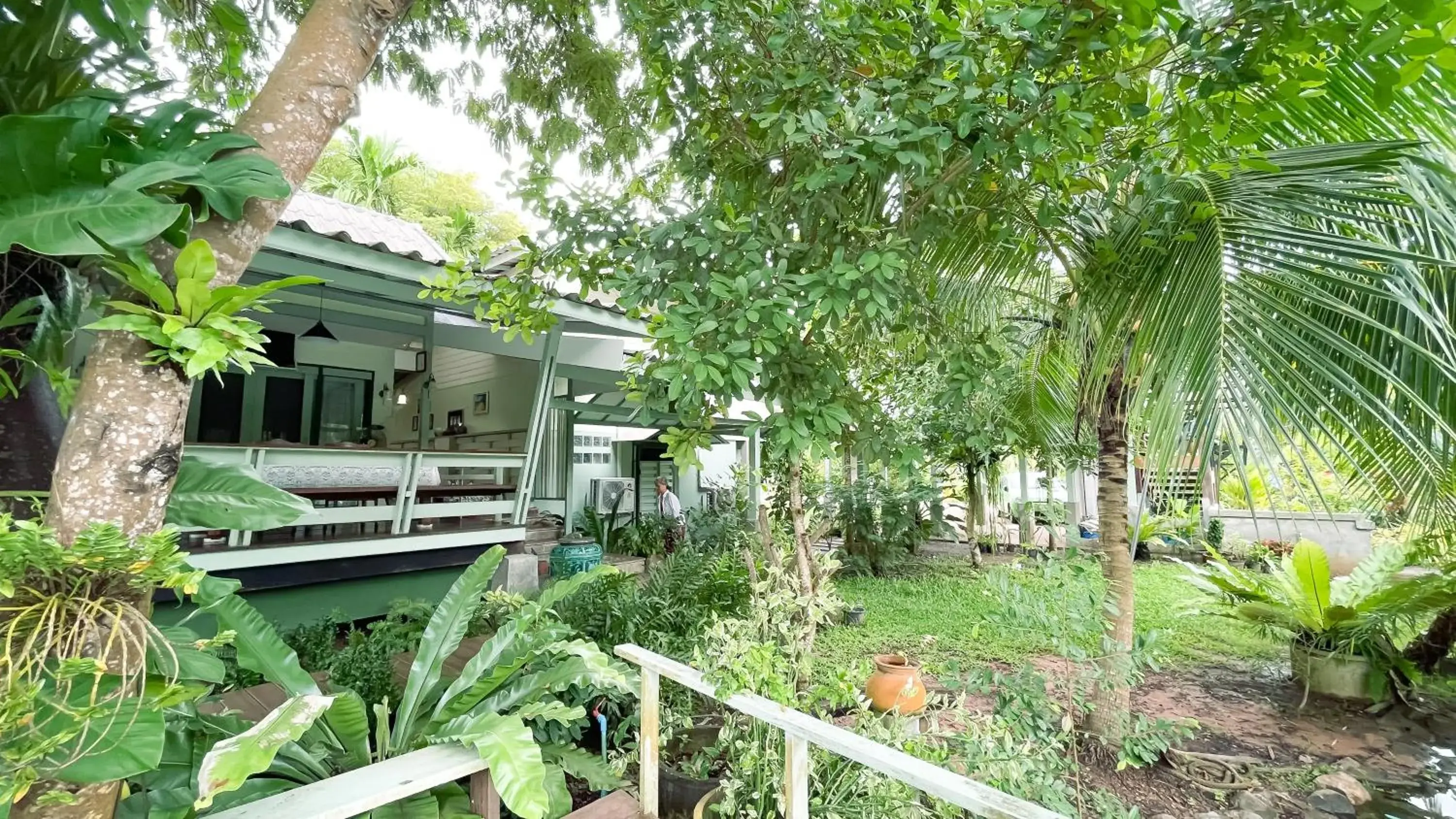 Property building in Rimsira Property building in Rimsira