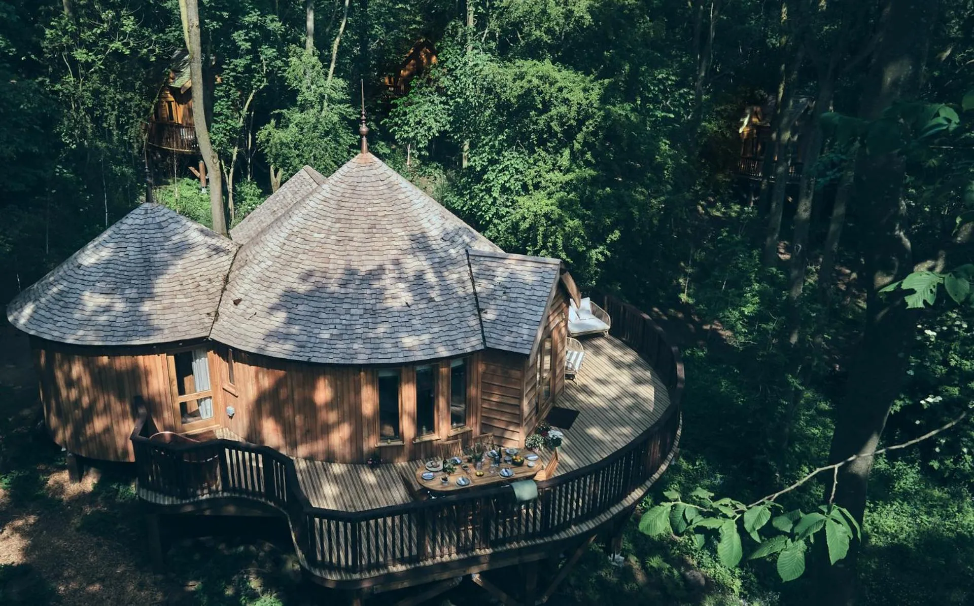 Property building in Wildhive Callow Hall