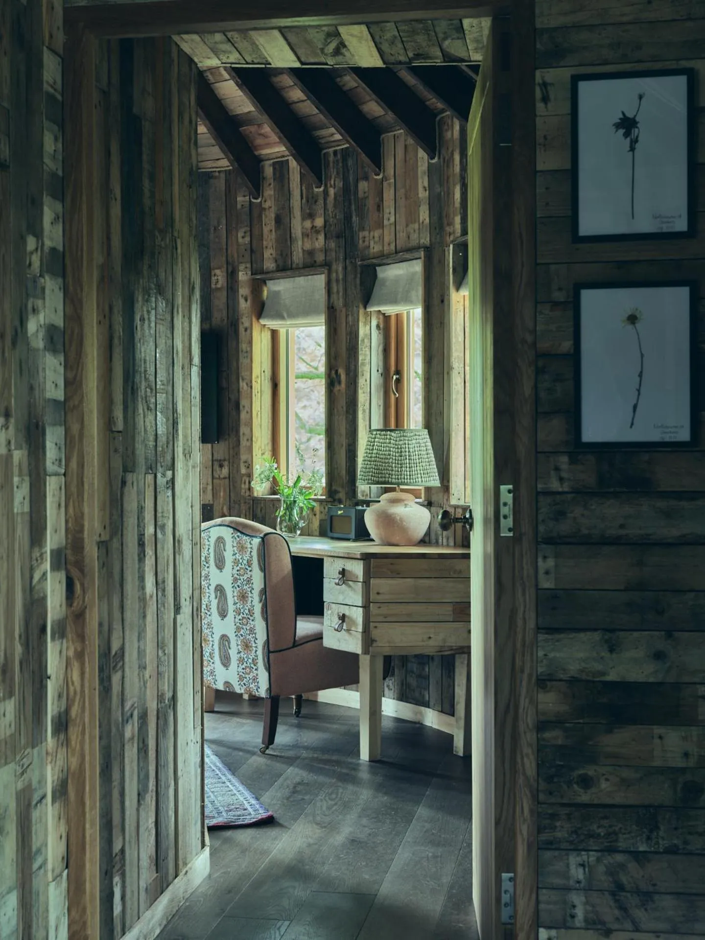 Living room in Wildhive Callow Hall