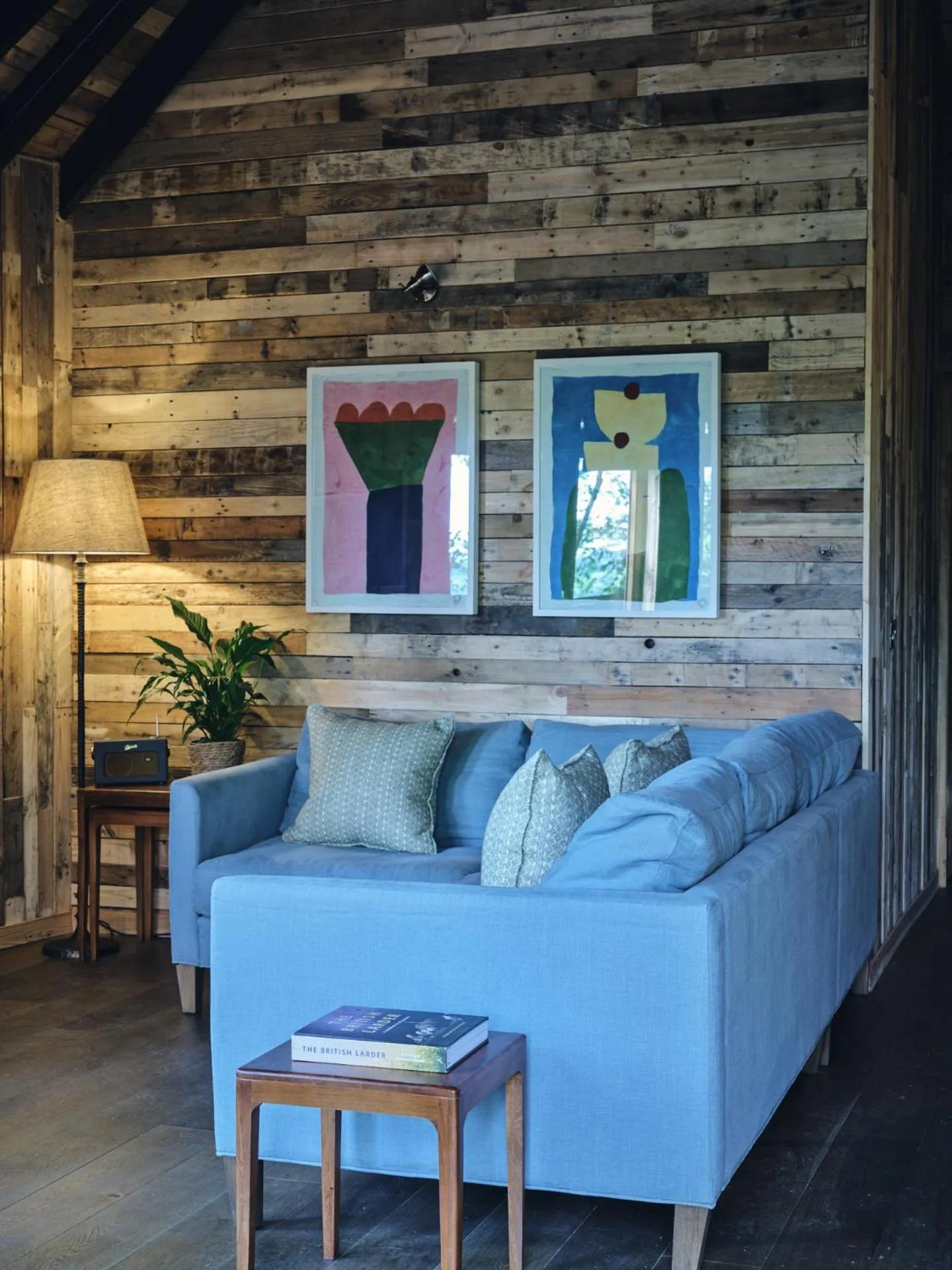 Living room in Wildhive Callow Hall