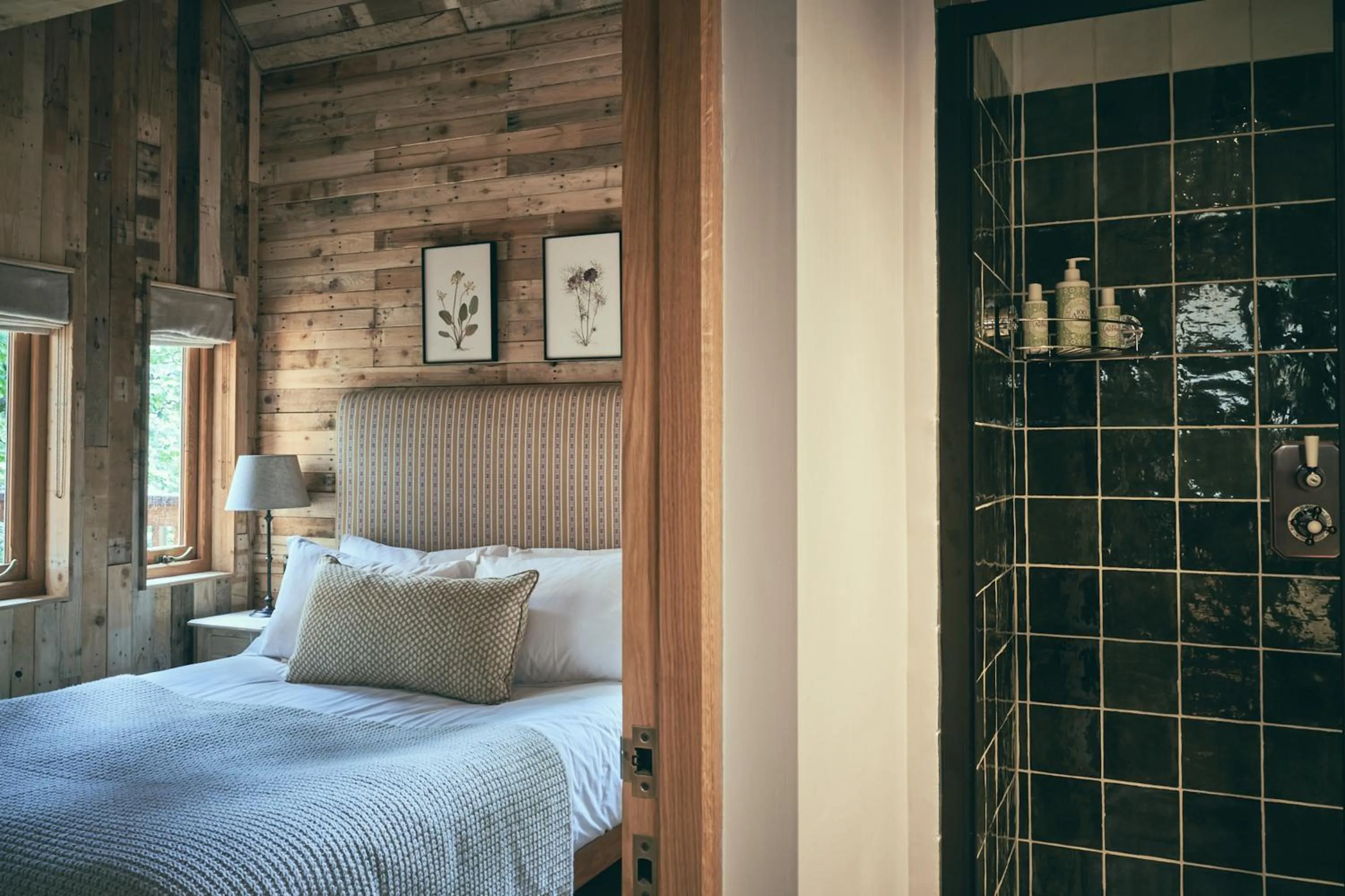 Bed in Wildhive Callow Hall