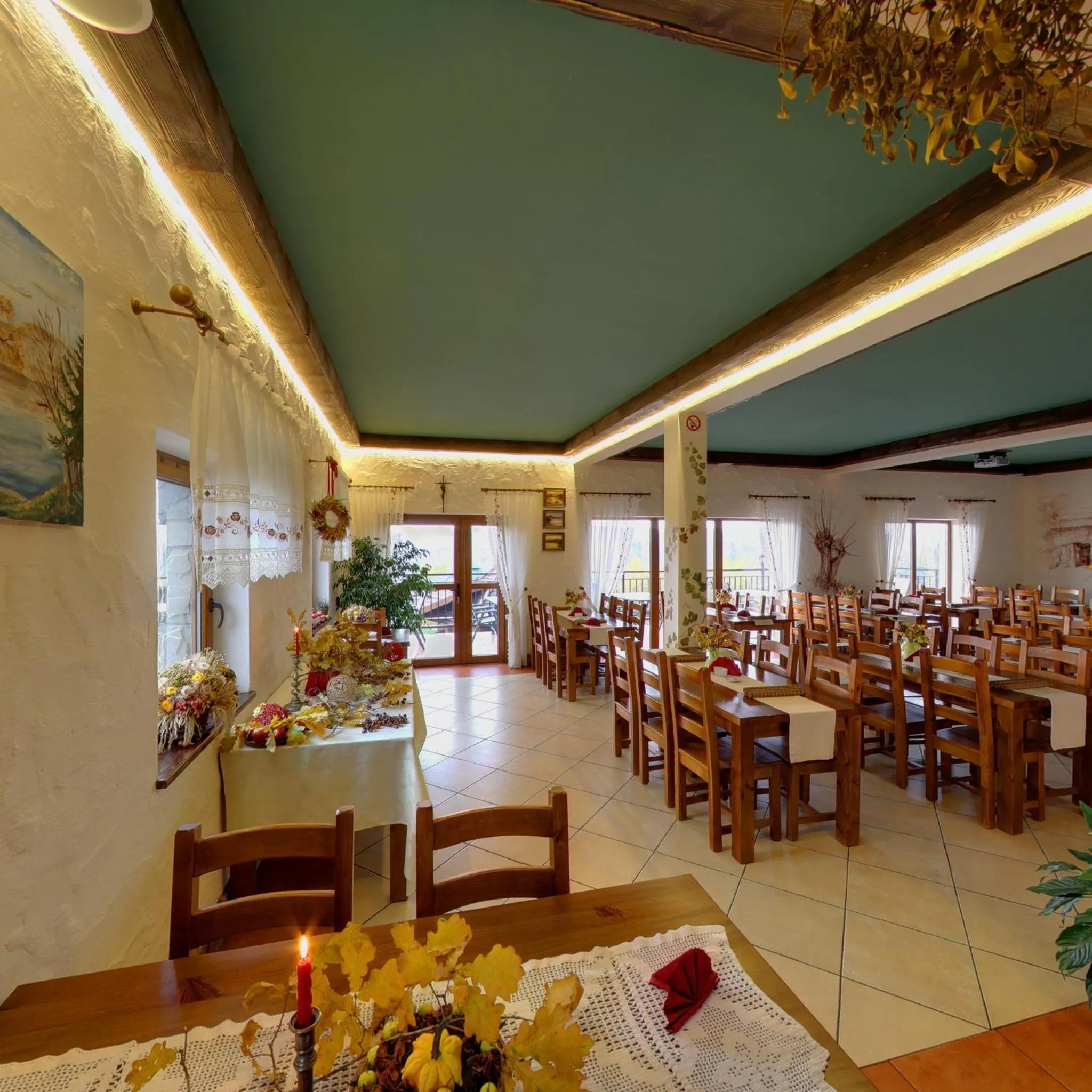 Restaurant/places to eat in Szeptucha
