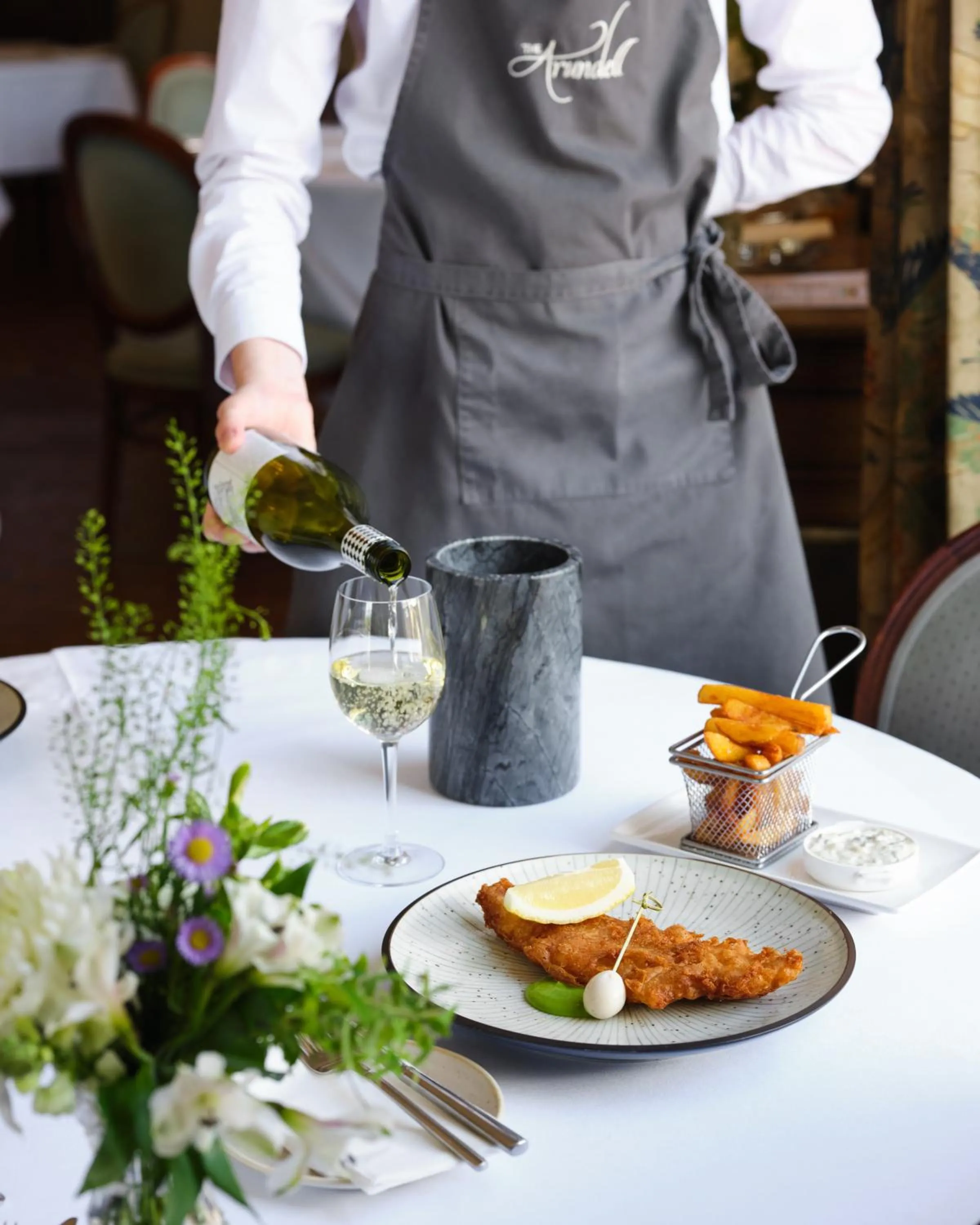 Restaurant/places to eat in The Arundell