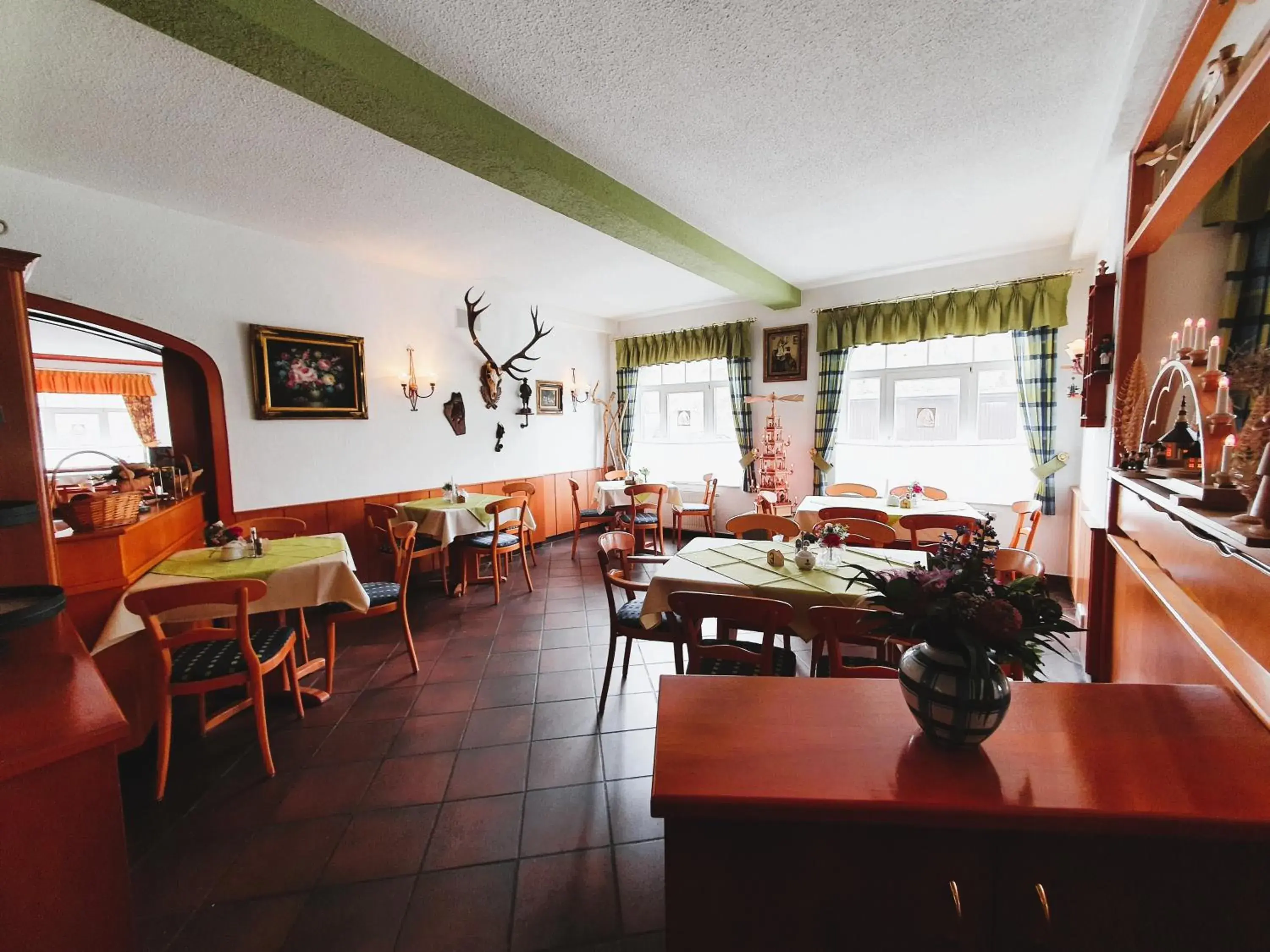 Restaurant/places to eat in Hotel Seiffener Hof*** Restaurant/places to eat in Hotel Seiffener Hof***