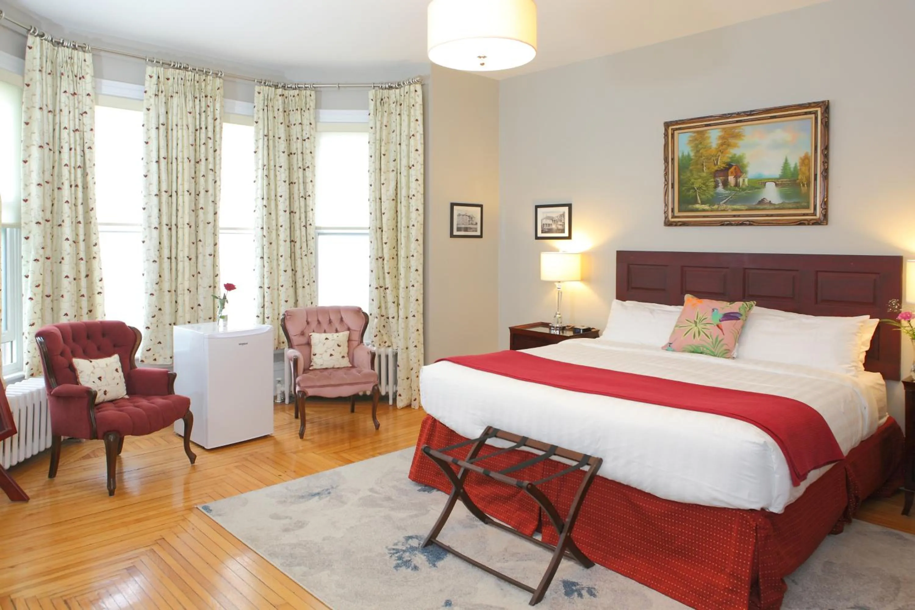 Bedroom, Bed in No 1 Grafton Inn