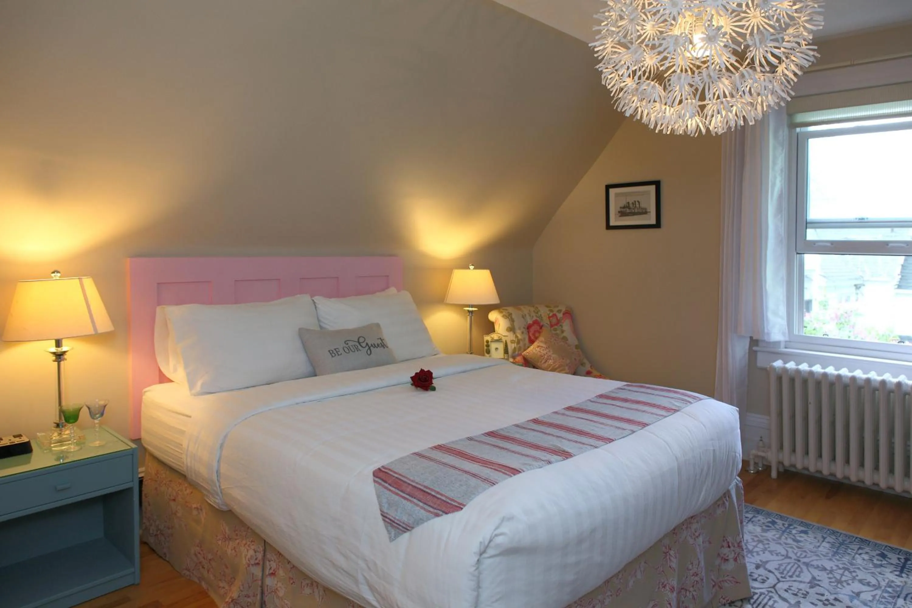 Bedroom, Bed in No 1 Grafton Inn