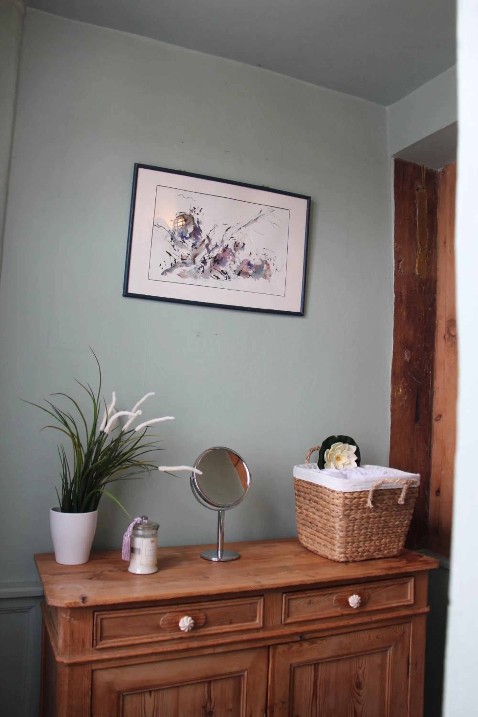 Decorative detail in Les Capucines