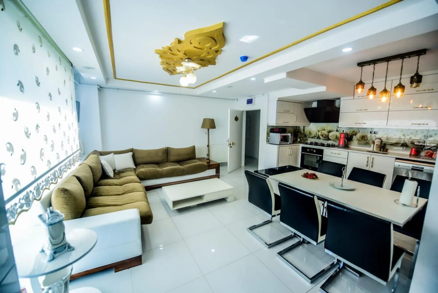 TV and multimedia in Rosa Therapy Butik Otel