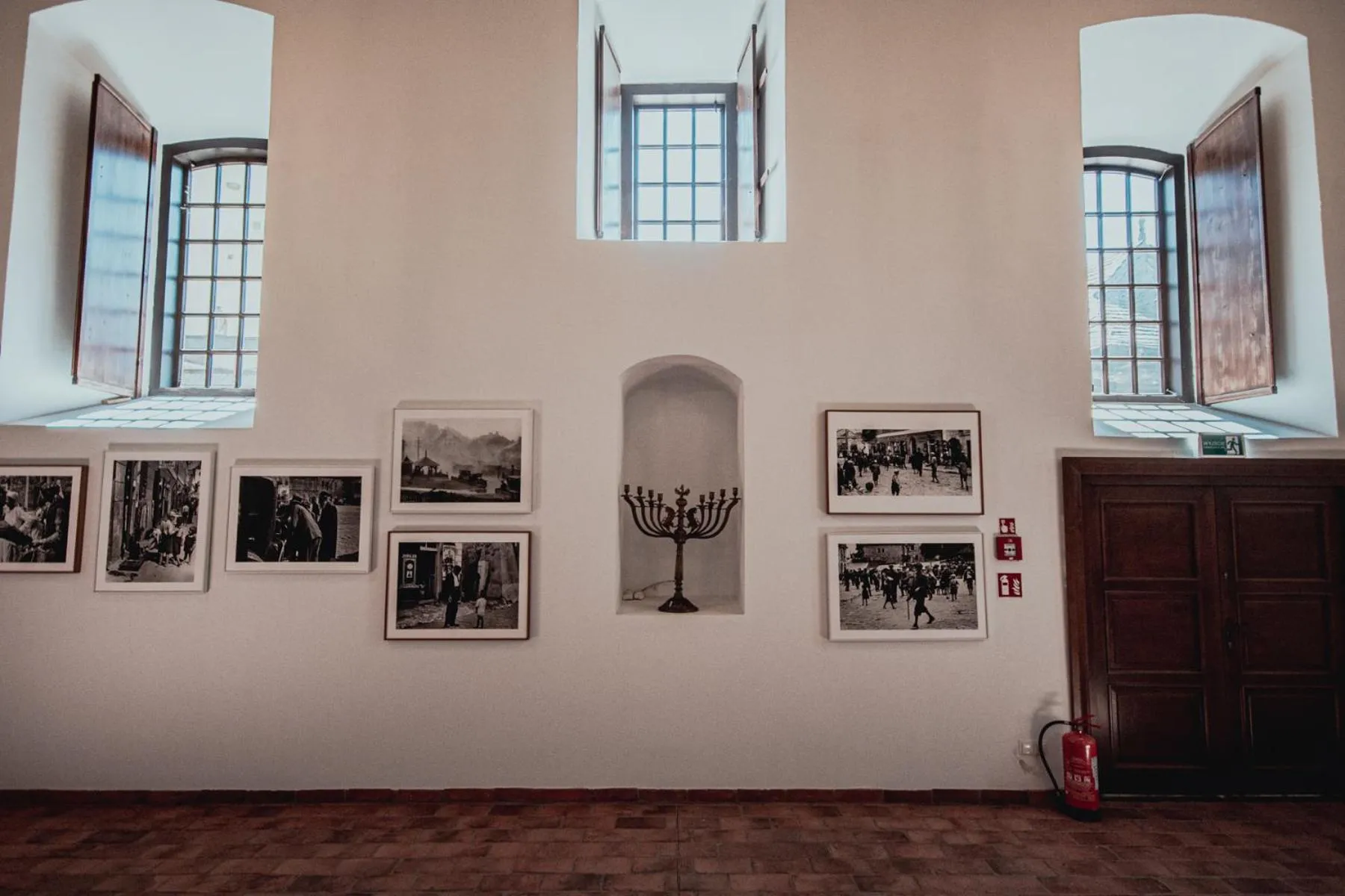 Other in Dawna Synagoga Beitenu