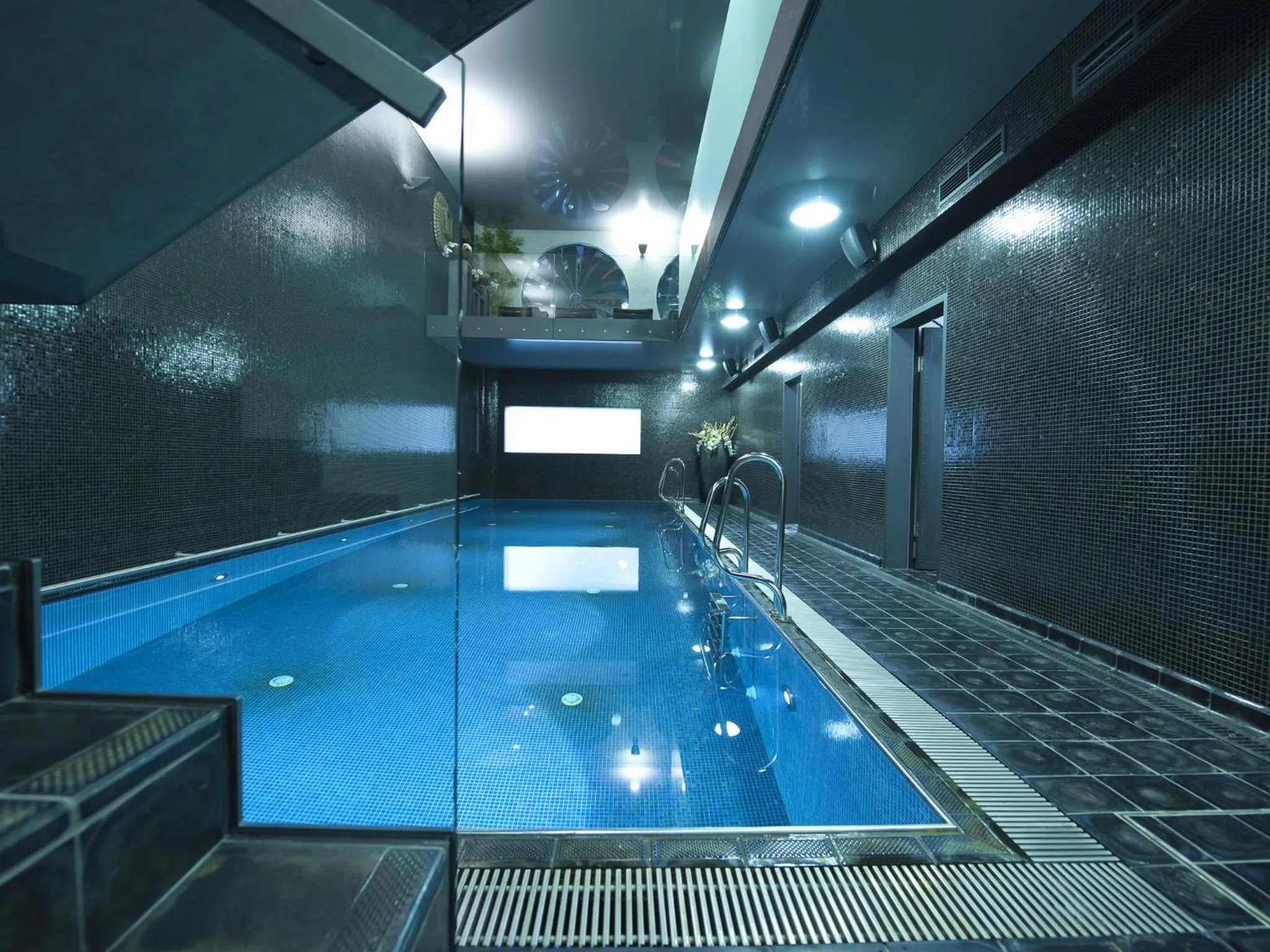 Swimming pool in Resort Čapí Hnízdo